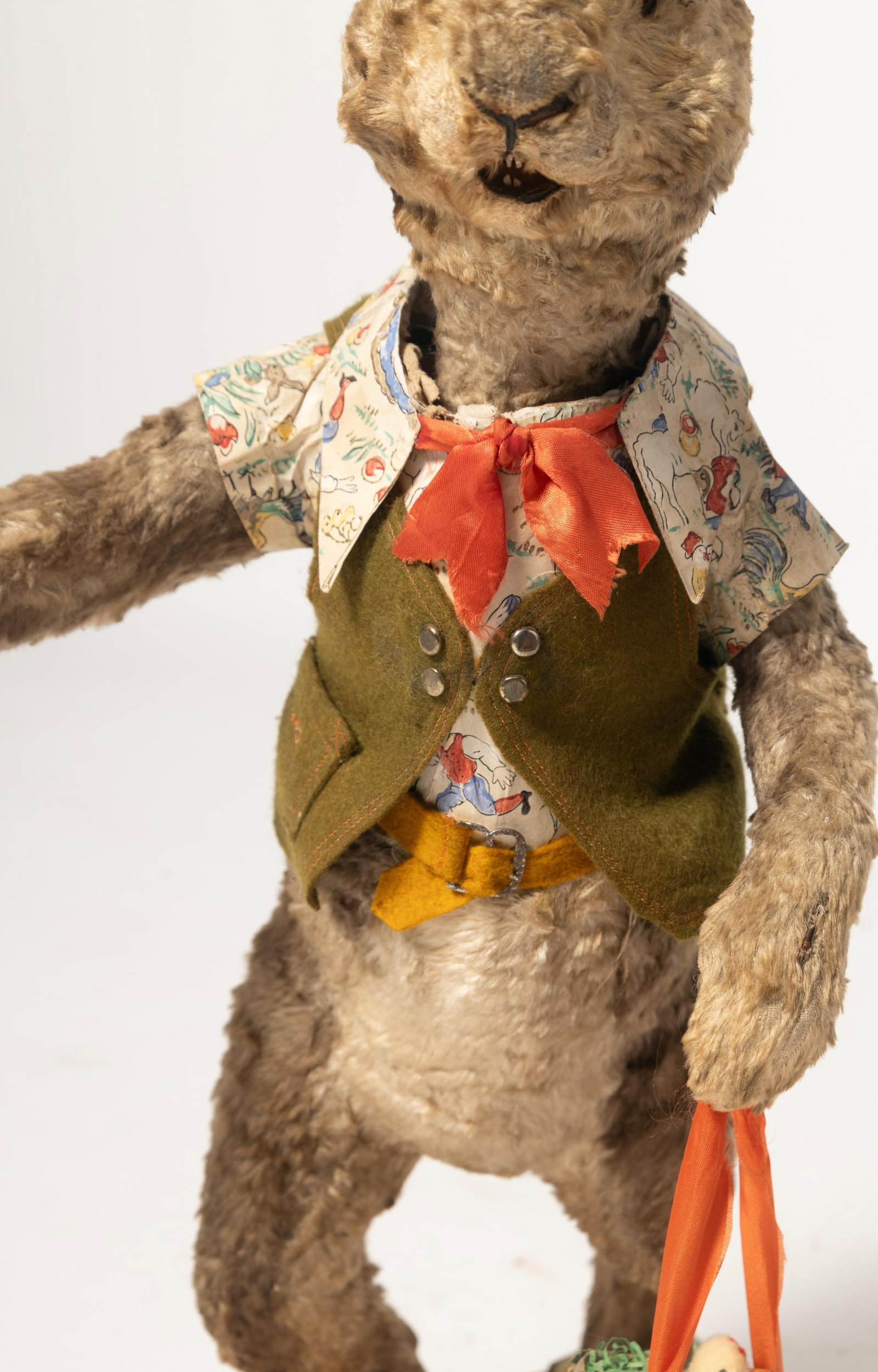 LARGE CLOCKWORK RABBIT MAN ON BASE. - 8