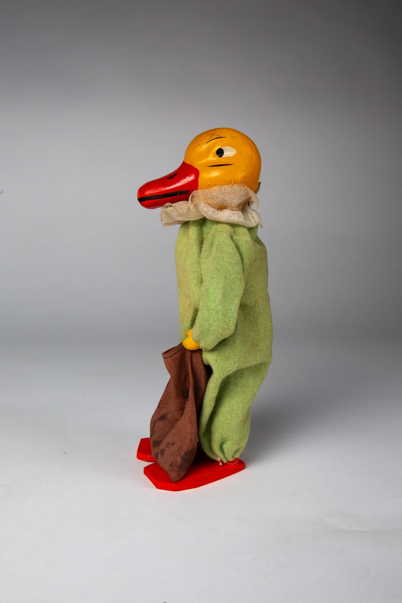 DUCK WITH SACK CANDY CONTAINER WITH SQUEEKER. - 6
