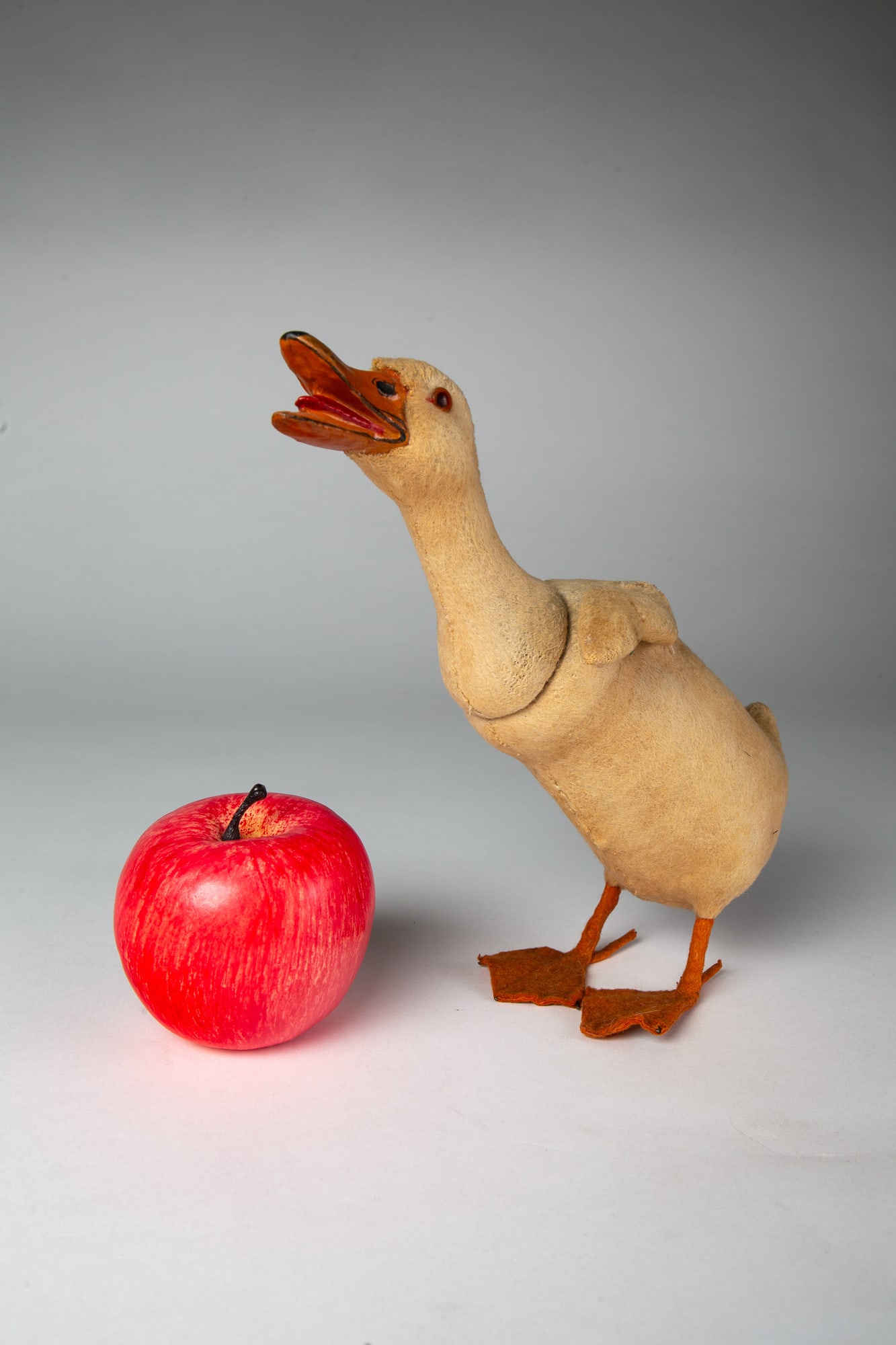 LONG NECK GOOSE CANDY CONTAINER. - 2