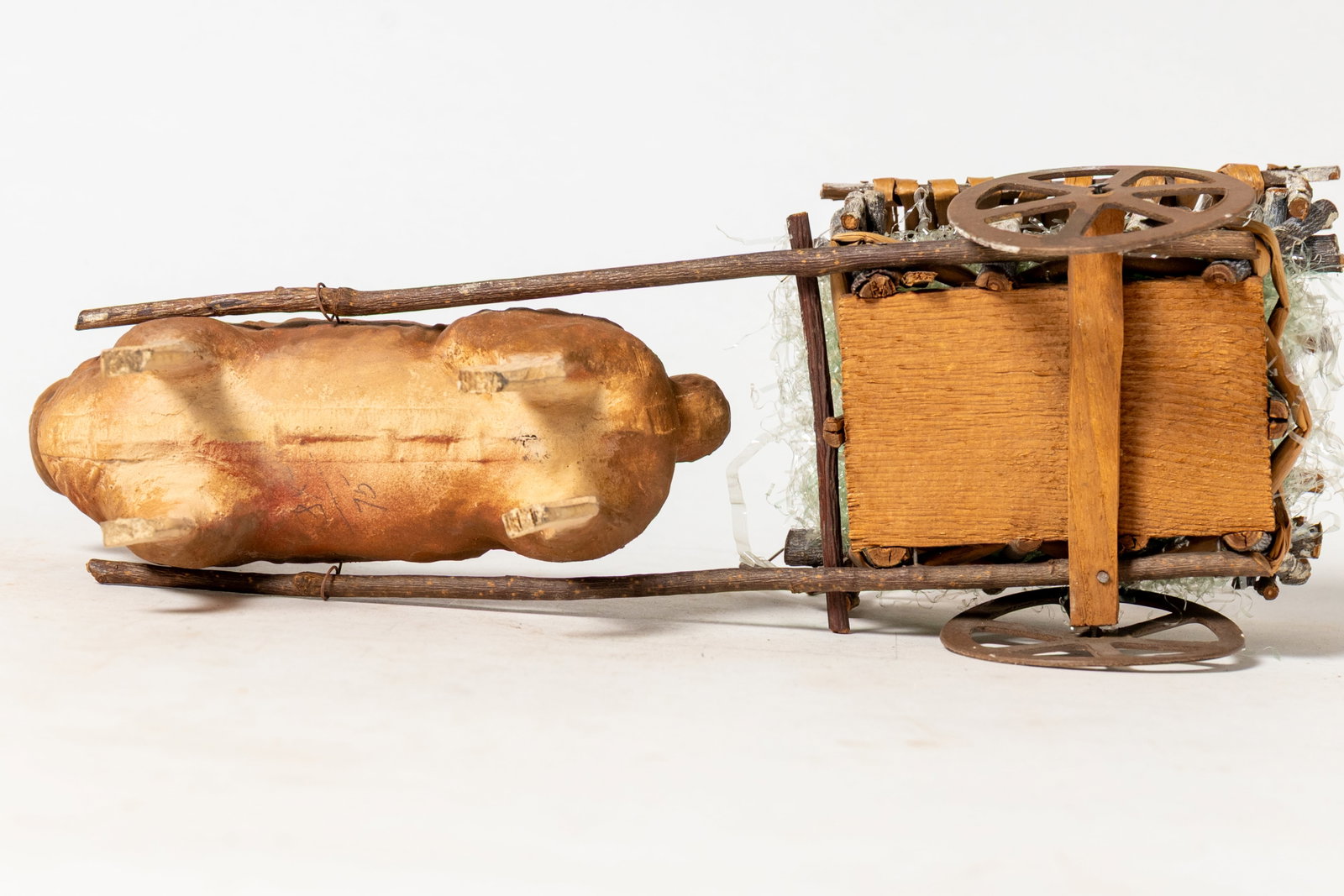 RABBIT CANDY CONTAINER PULLING A CART. - 9