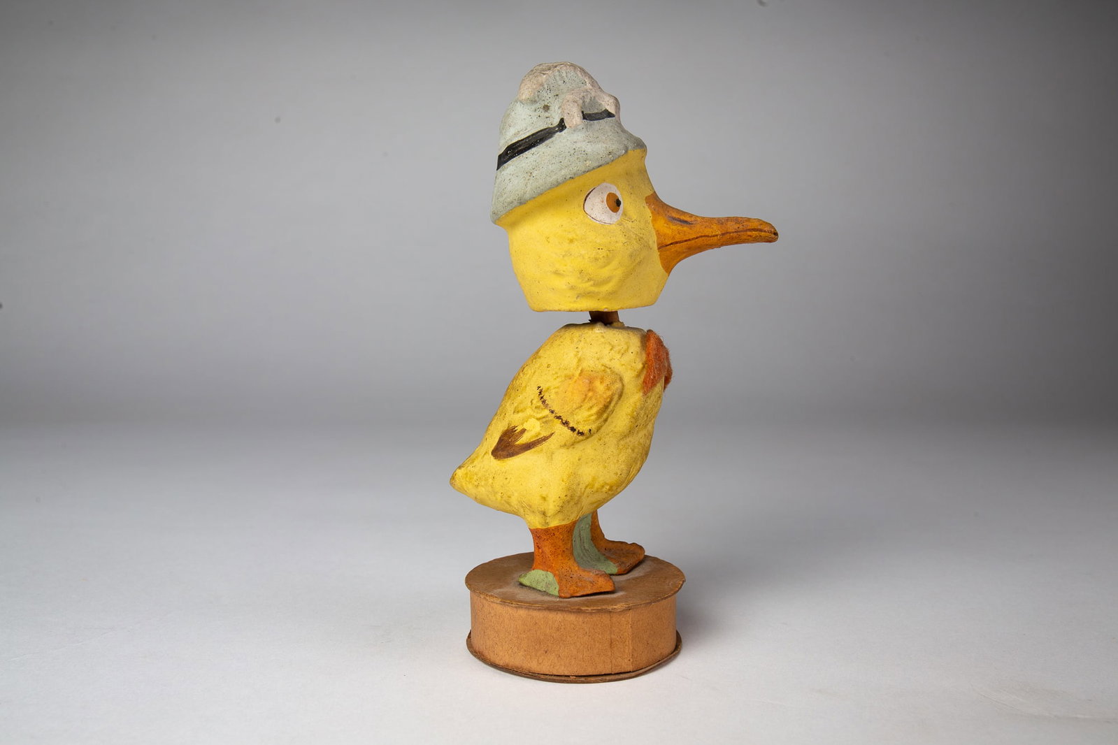 DUCK NODDER CANDY CONTAINER. - 3
