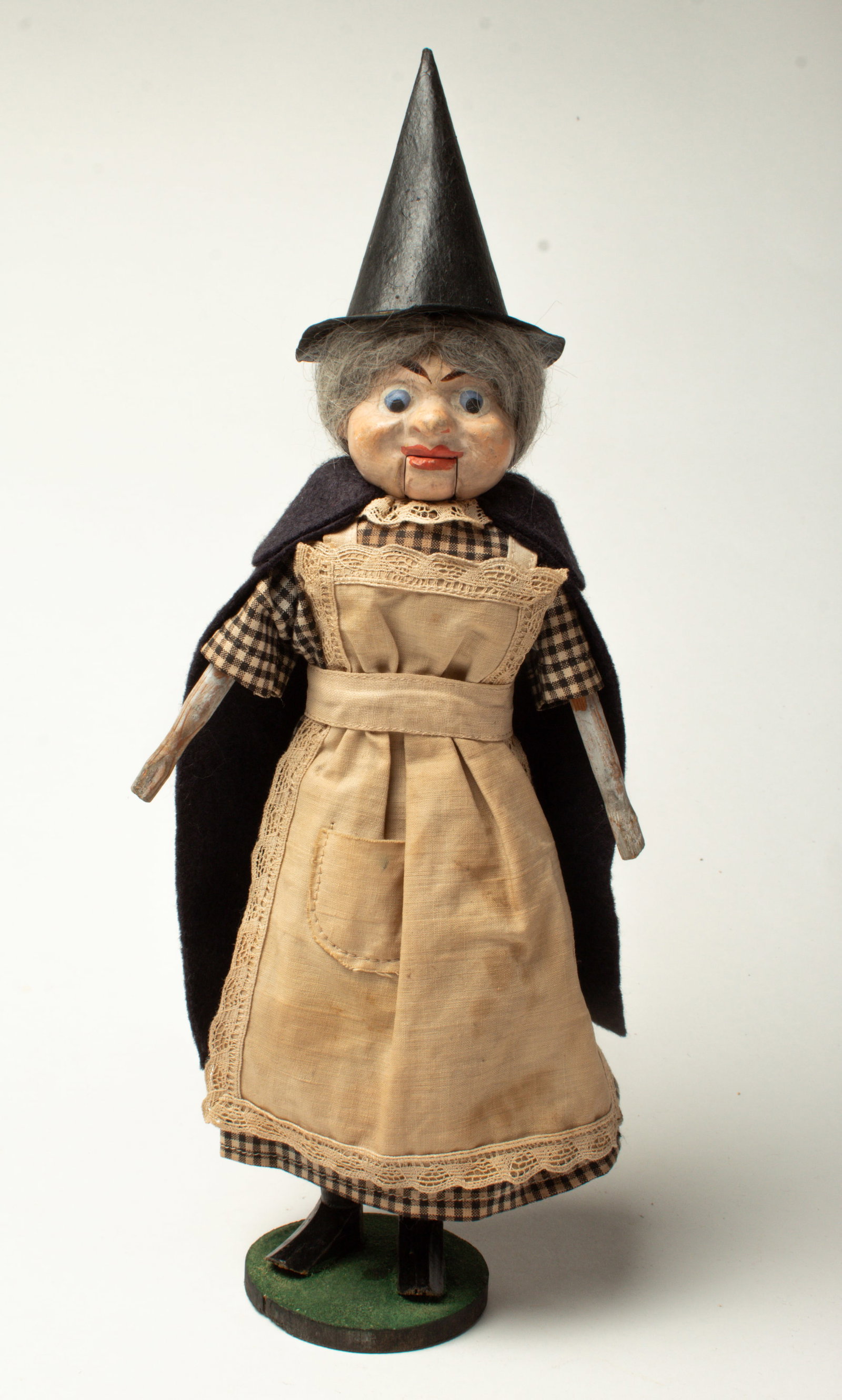 FULL-BODIED WITCH CANDY CONTAINER (1 of 3)
