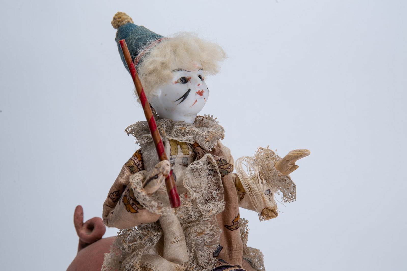 CLOWN ON PIG CANDY CONTAINER. - 5