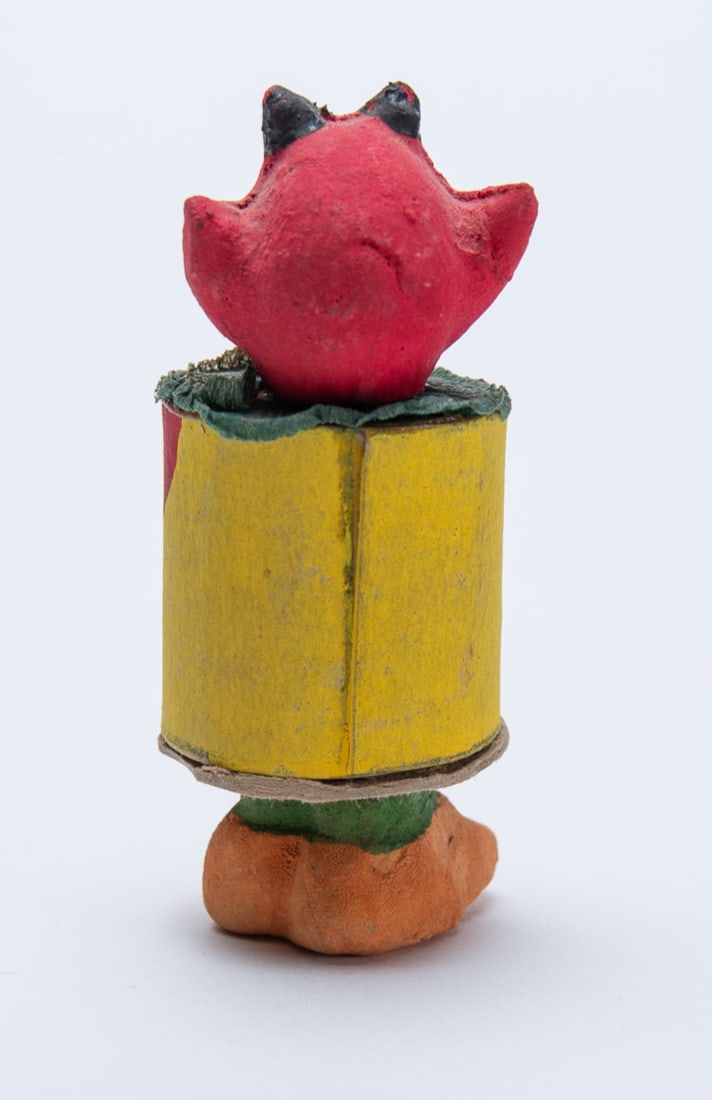 DEVIL'S HEAD HALLOWEEN CANDY CONTAINER. - 3