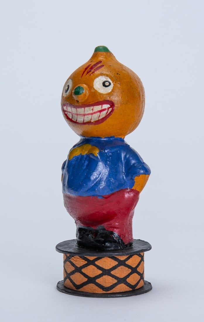 PUMPKIN MAN HALLOWEEN CANDY CONTAINER. - 2
