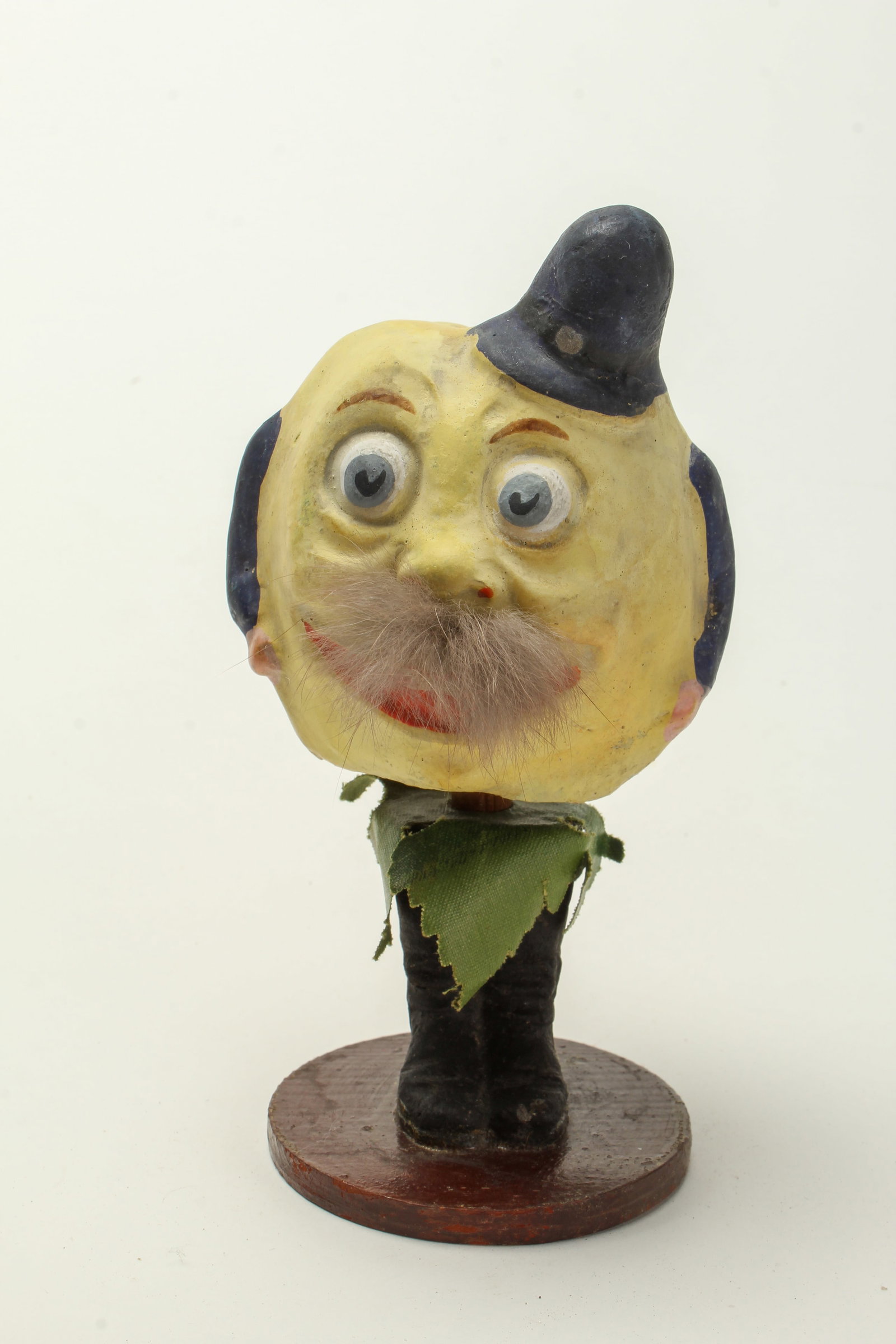 VEGGIE POLICEMAN NODDER. (1 of 2)