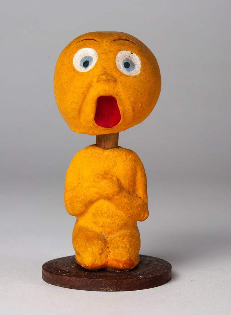SCREAMING PUMPKIN HEAD HALLOWEEN NODDER. (1 of 5)