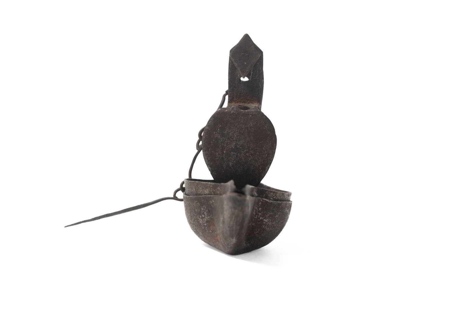 THREE EARLY LIGHTING ITEMS. - 15