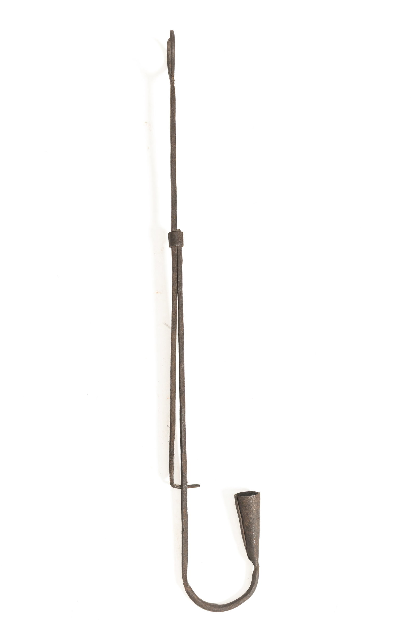FIVE HANGING LIGHTING DEVICES. - 17