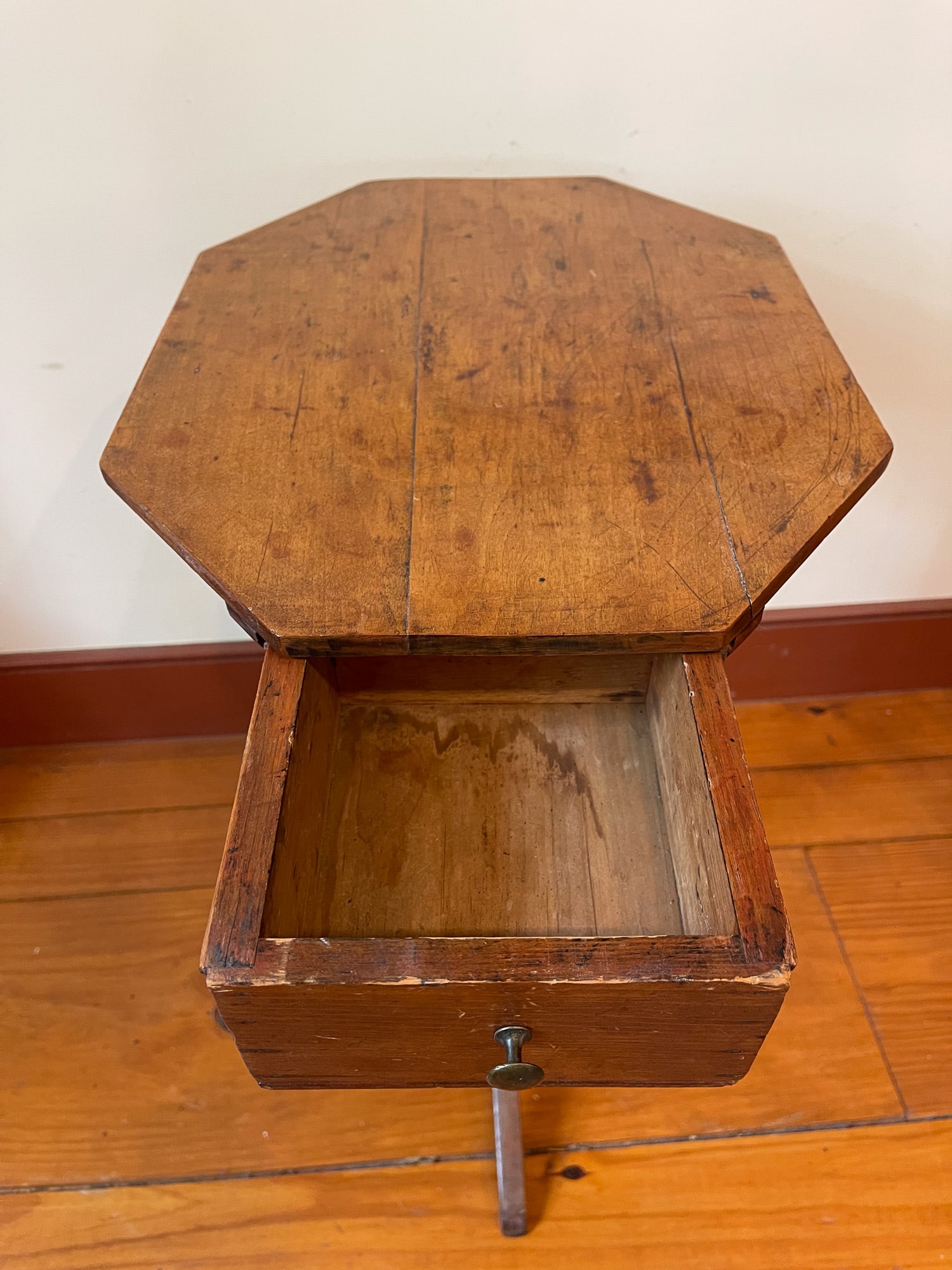 TWO STANDS WITH DRAWERS. - 3