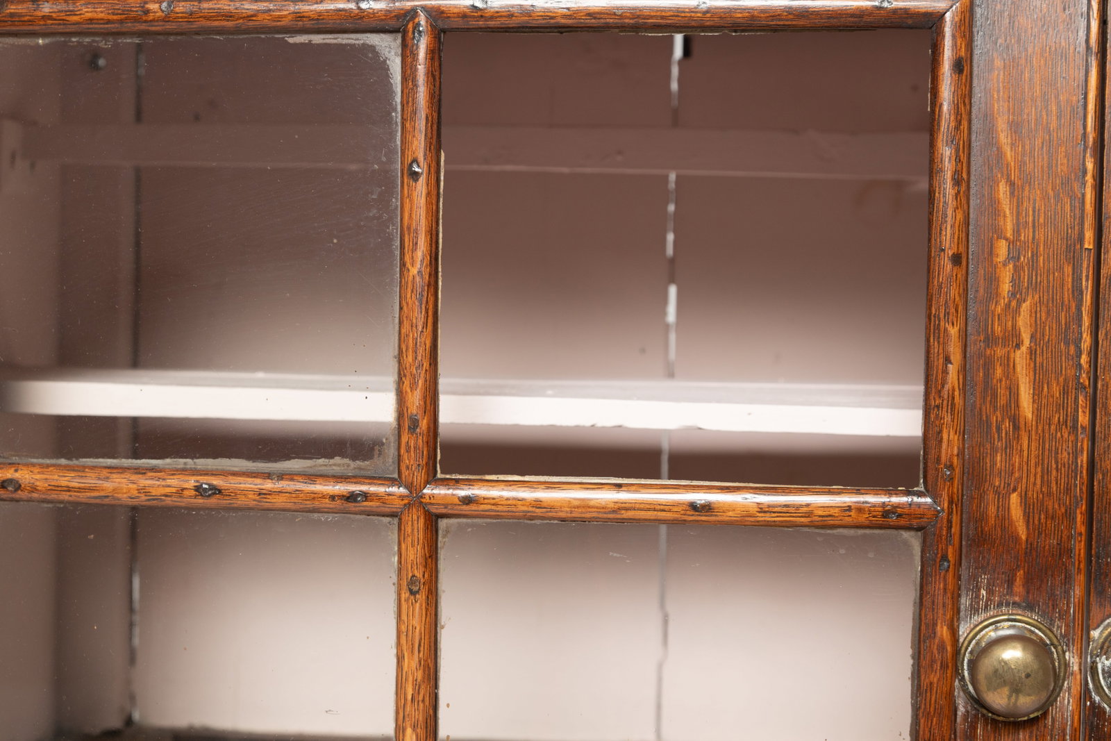 FLAT WALL CUPBOARD. - 12