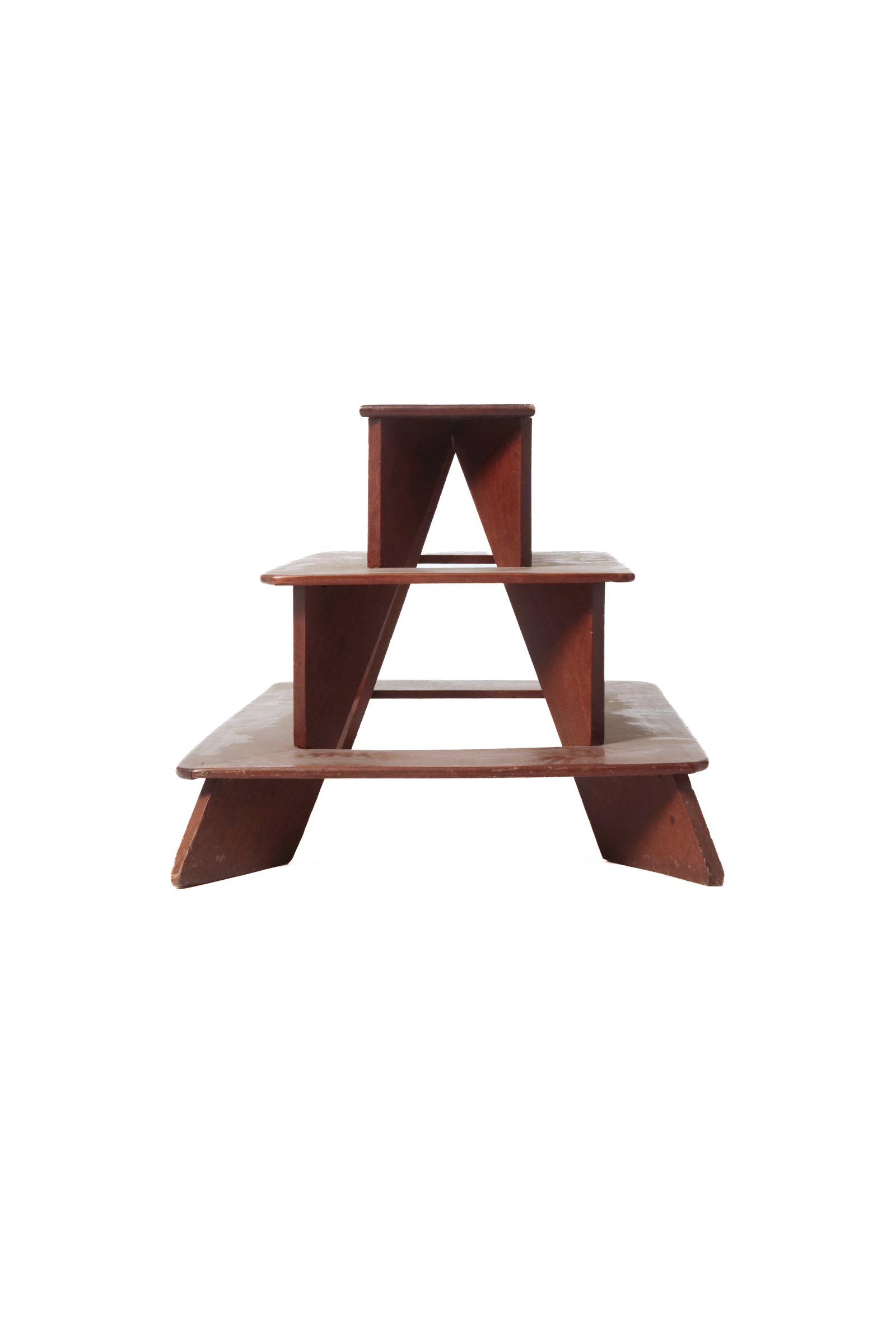 RECTANGULAR THREE-TIER PLANT STAND. - 2