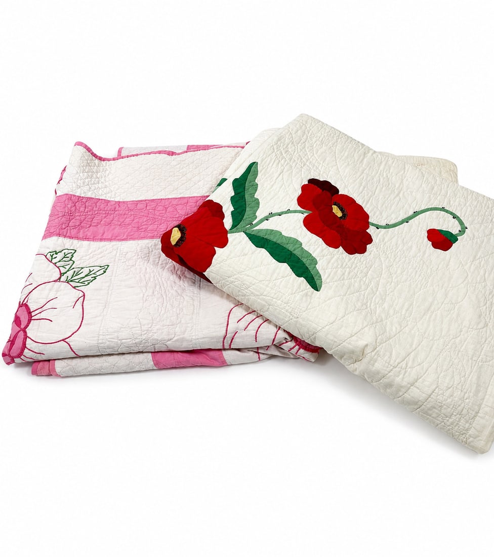 TWO COTTON APPLIQUE QUILTS. (1 of 3)