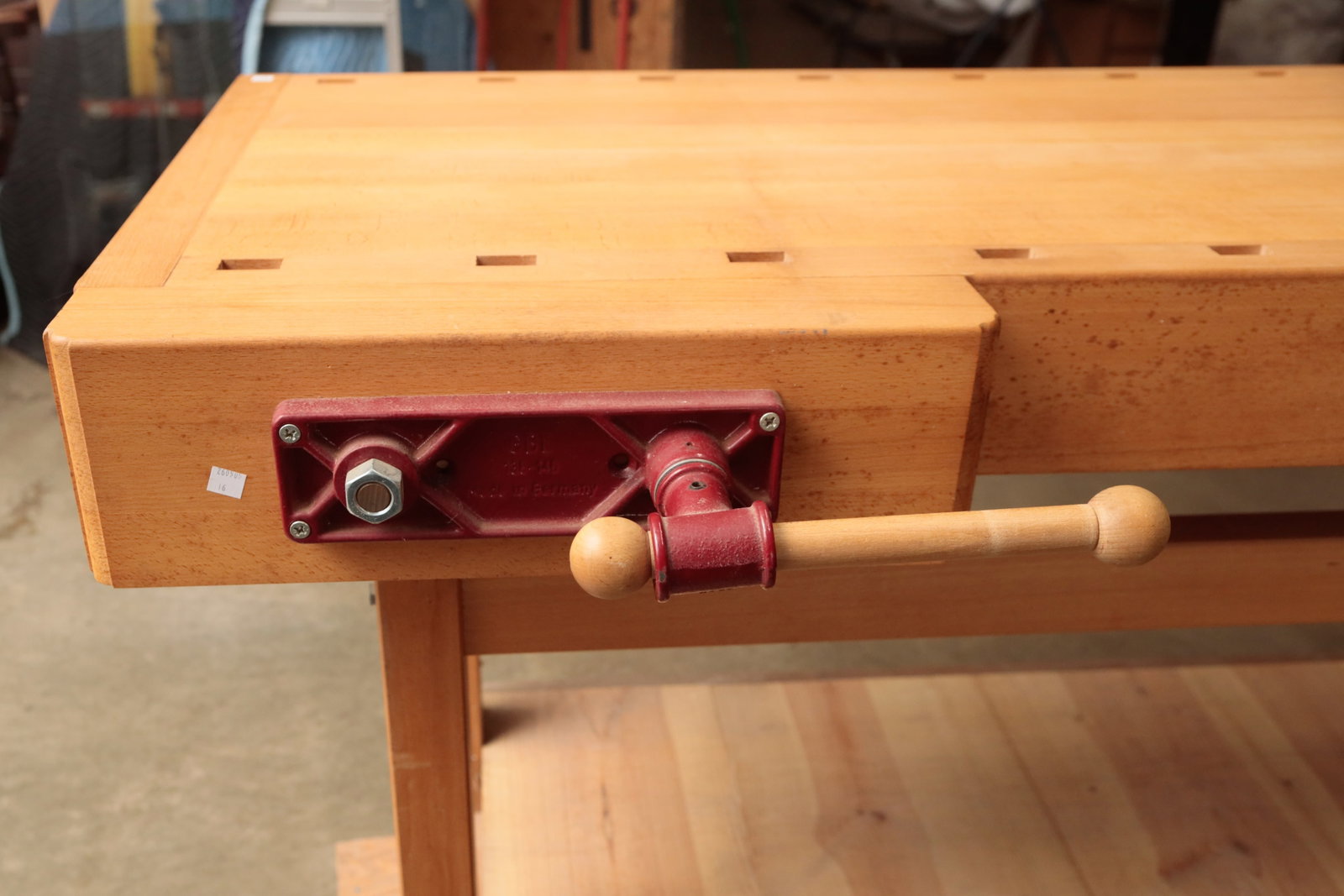 DIETENBACH MAPLE WORK BENCH. - 6