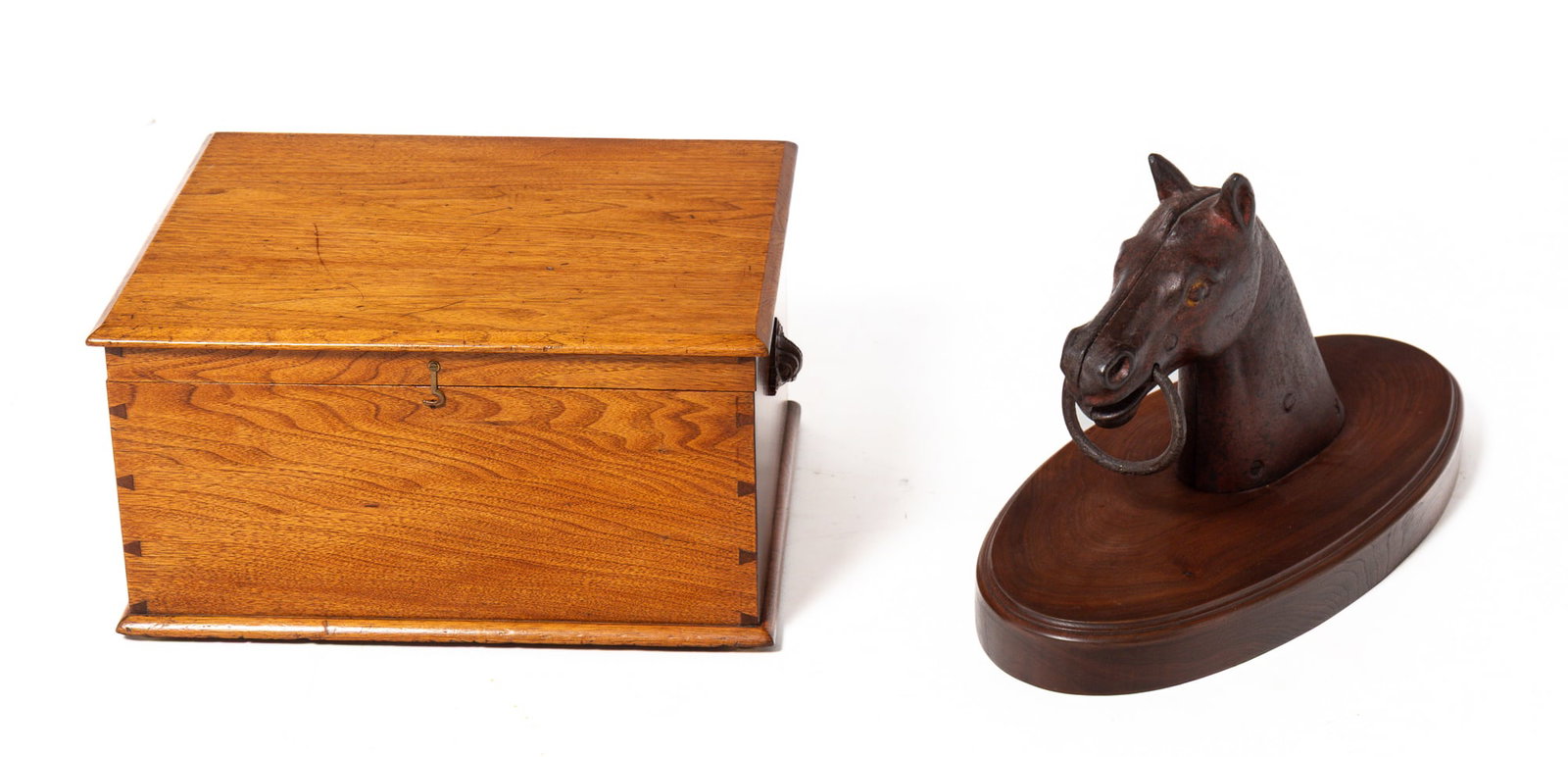 DOVETAILED BOX AND CAST IRON HORSE HEAD. (1 of 7)
