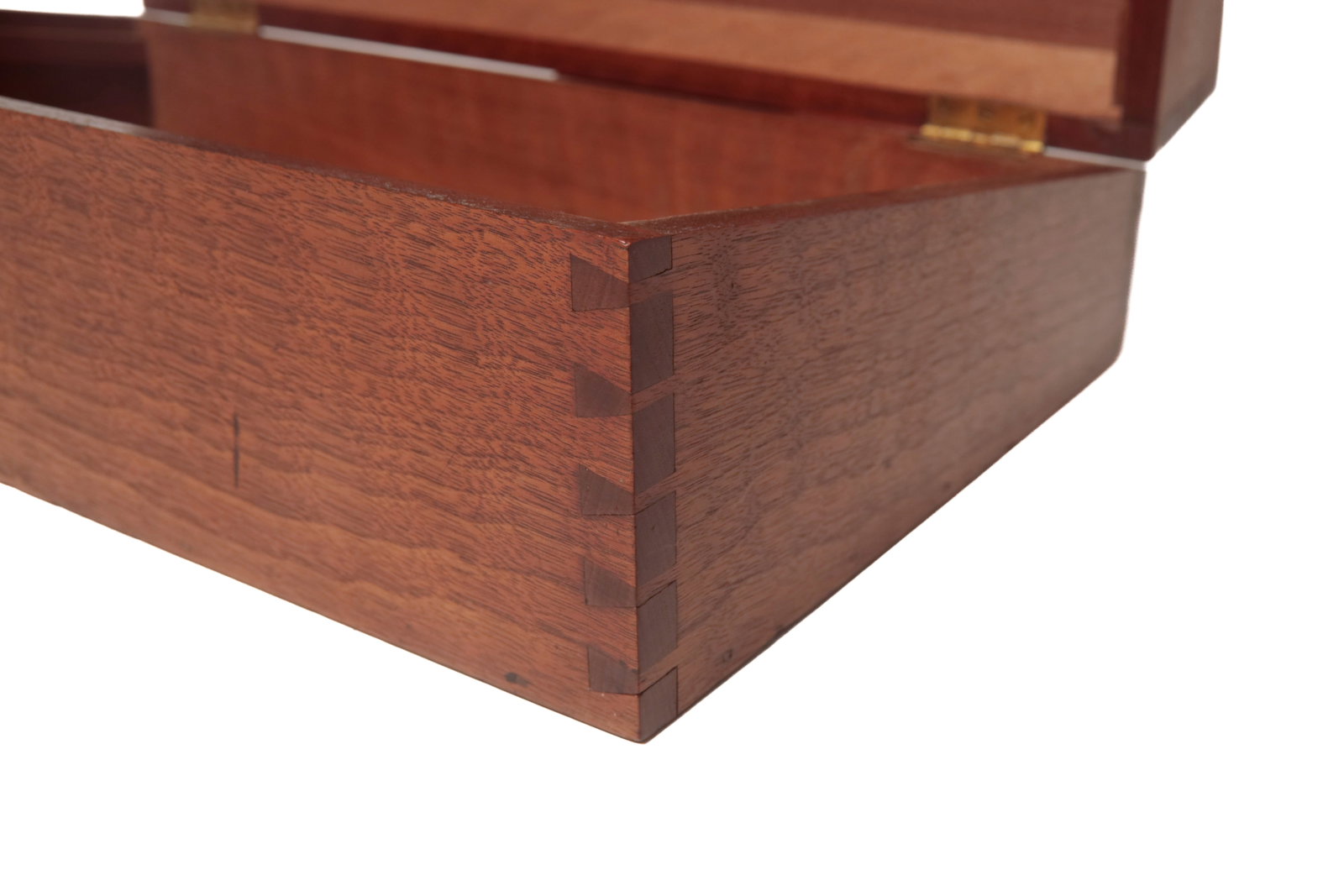 THREE DOVETAILED WALNUT BOXES WITH HINGED LIDS. - 19