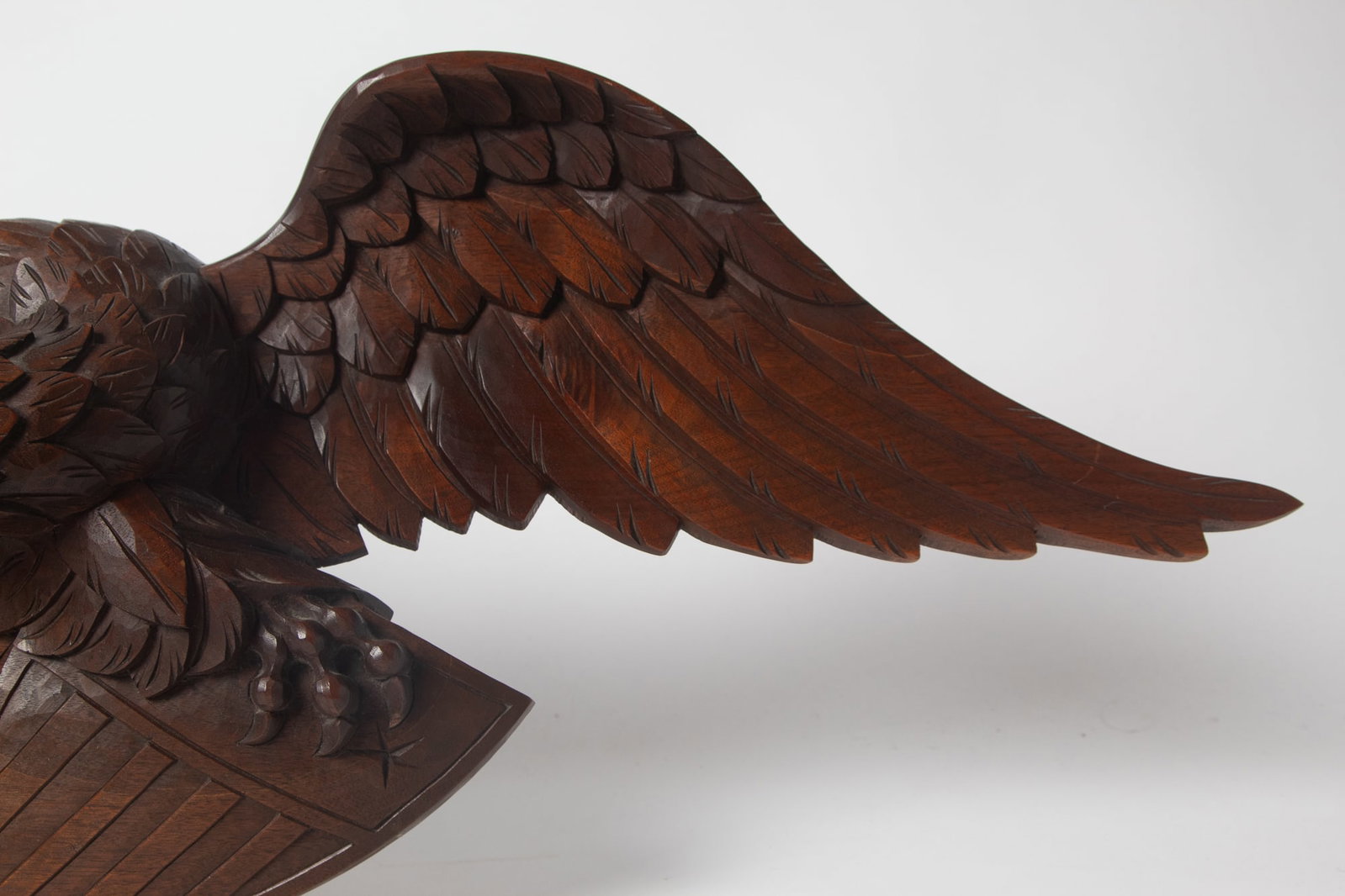 TWO CARVED SPREAD-WINGED EAGLES. - 5