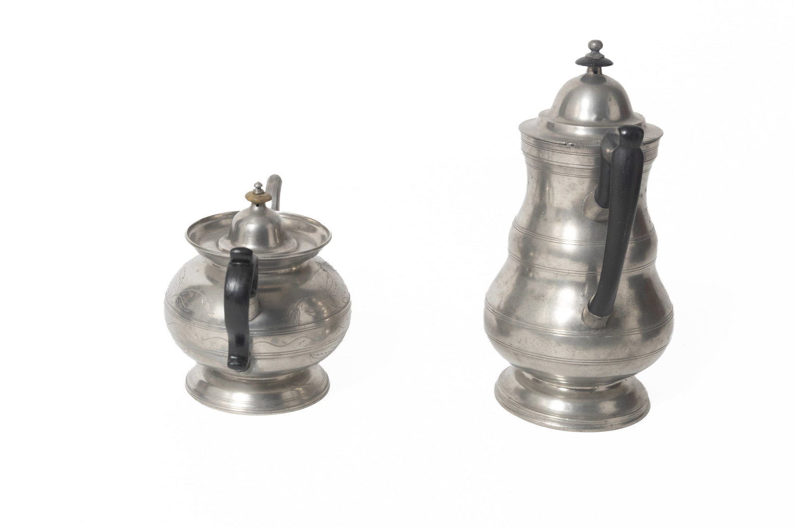 SIX PEWTER ITEMS. - 18