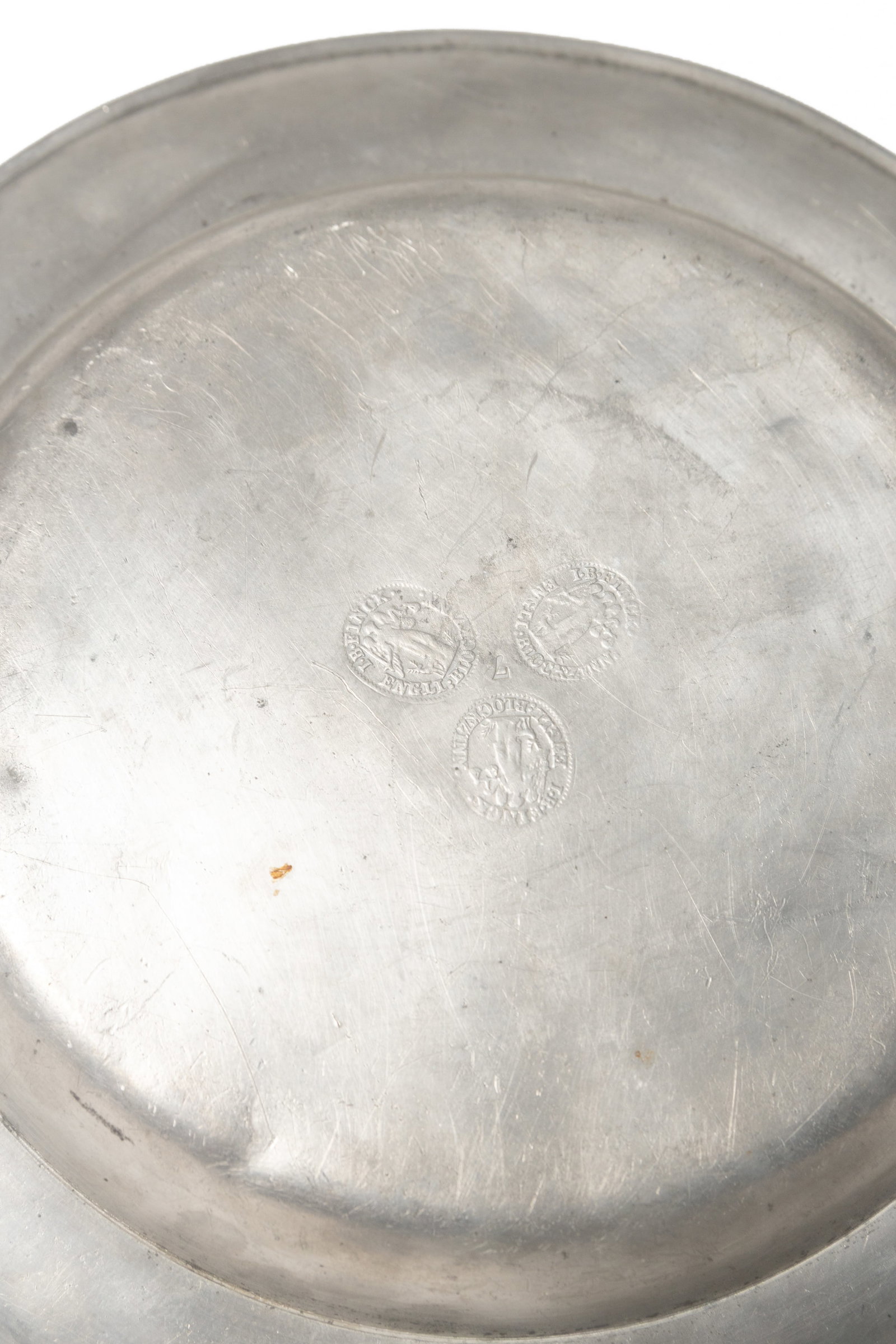 SIX PEWTER ITEMS. - 5