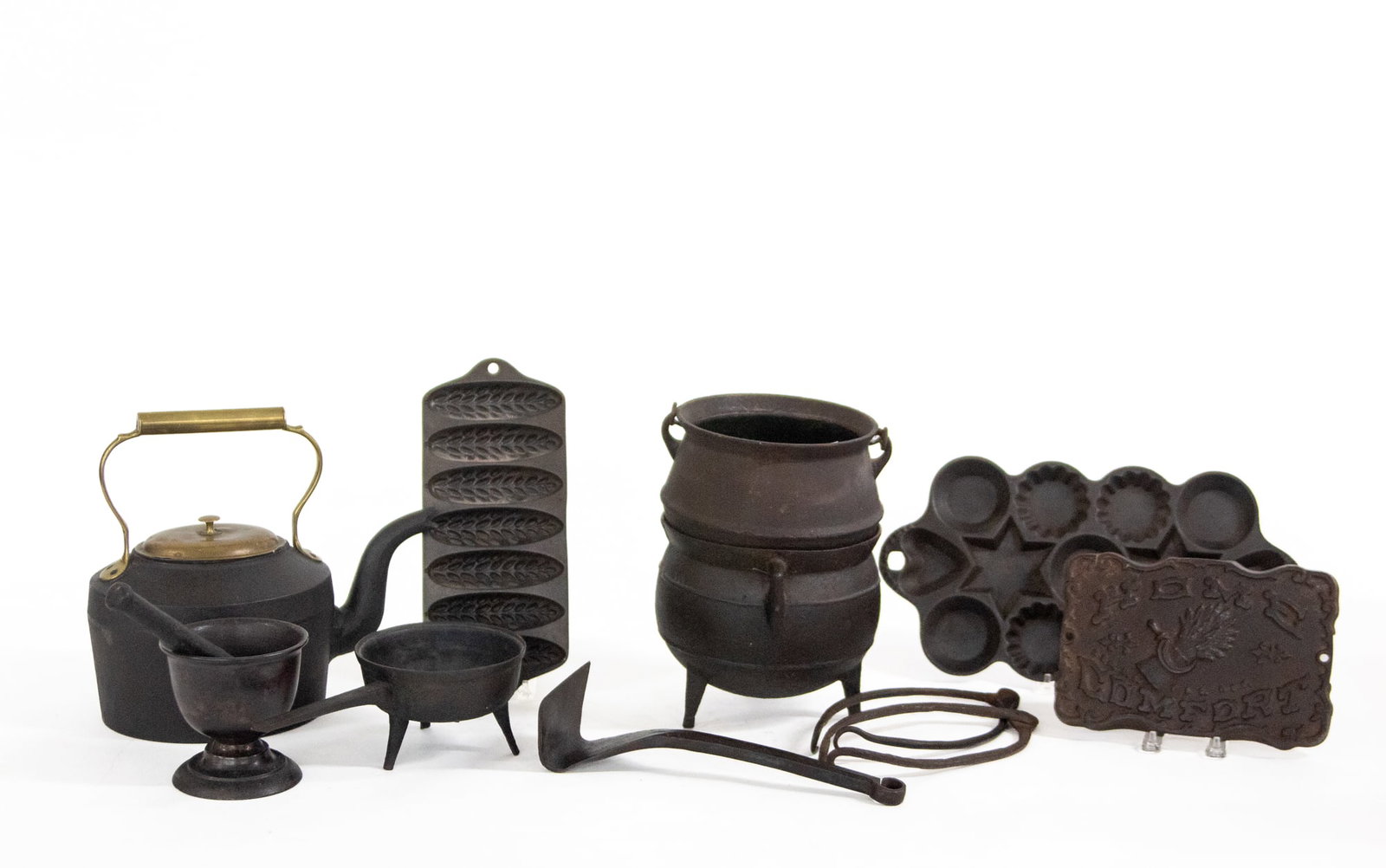 COLLECTION OF IRON. (1 of 6)