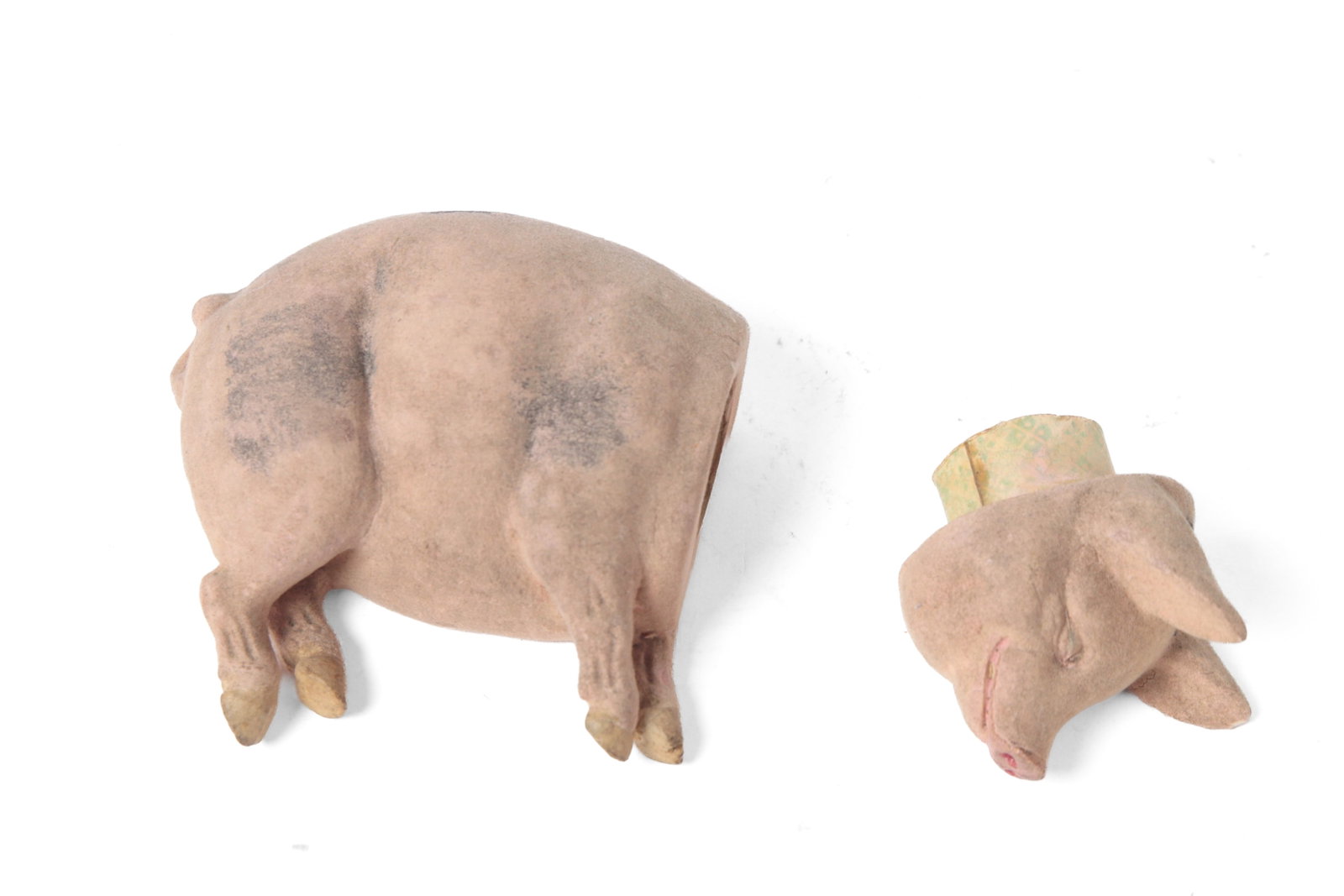 SLEEPING PIG CANDY CONTAINER. - 3