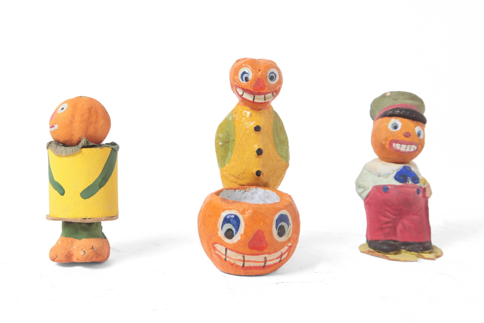 THREE HALLOWEEN JACK-O'-LANTERN FIGURES. (1 of 20)