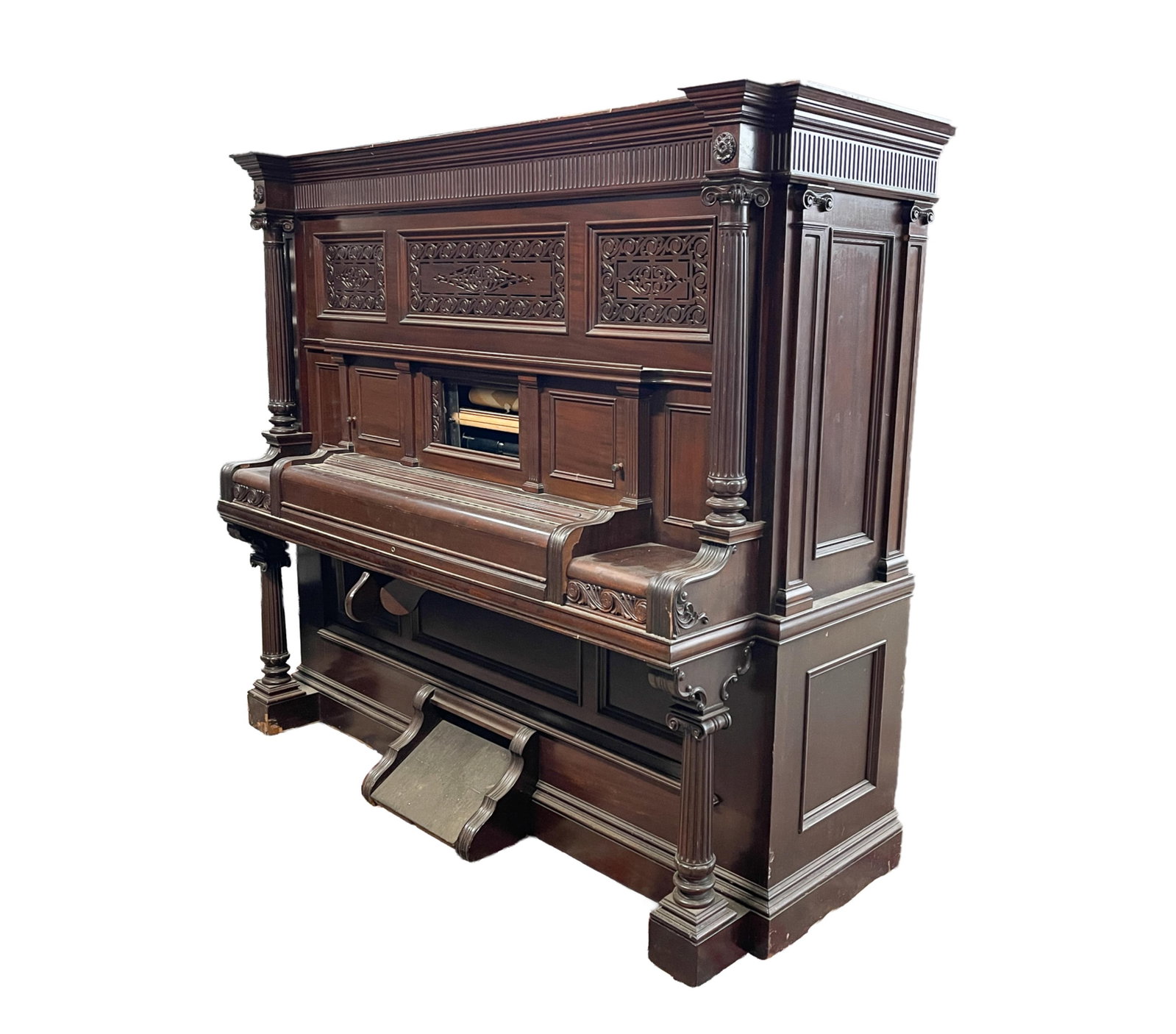 AEOLIAN ORCHESTRELLE UPRIGHT PLAYER ORGAN. (1 of 11)