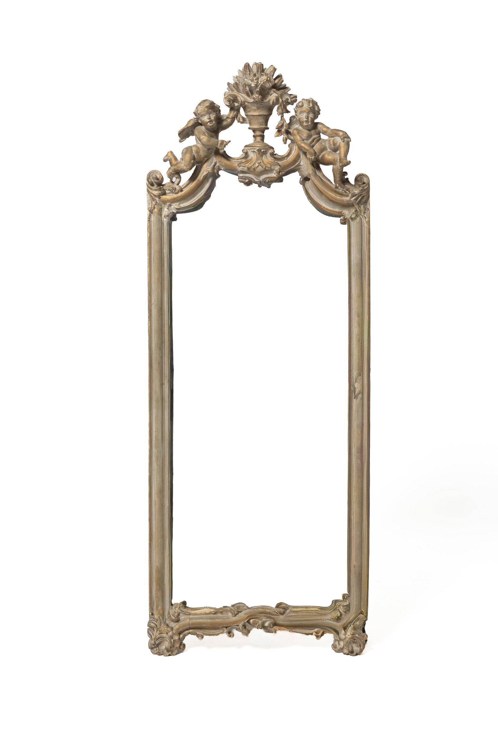 ROCOCO STYLE MIRROR WITH DECORATIVE CREST. (1 of 4)