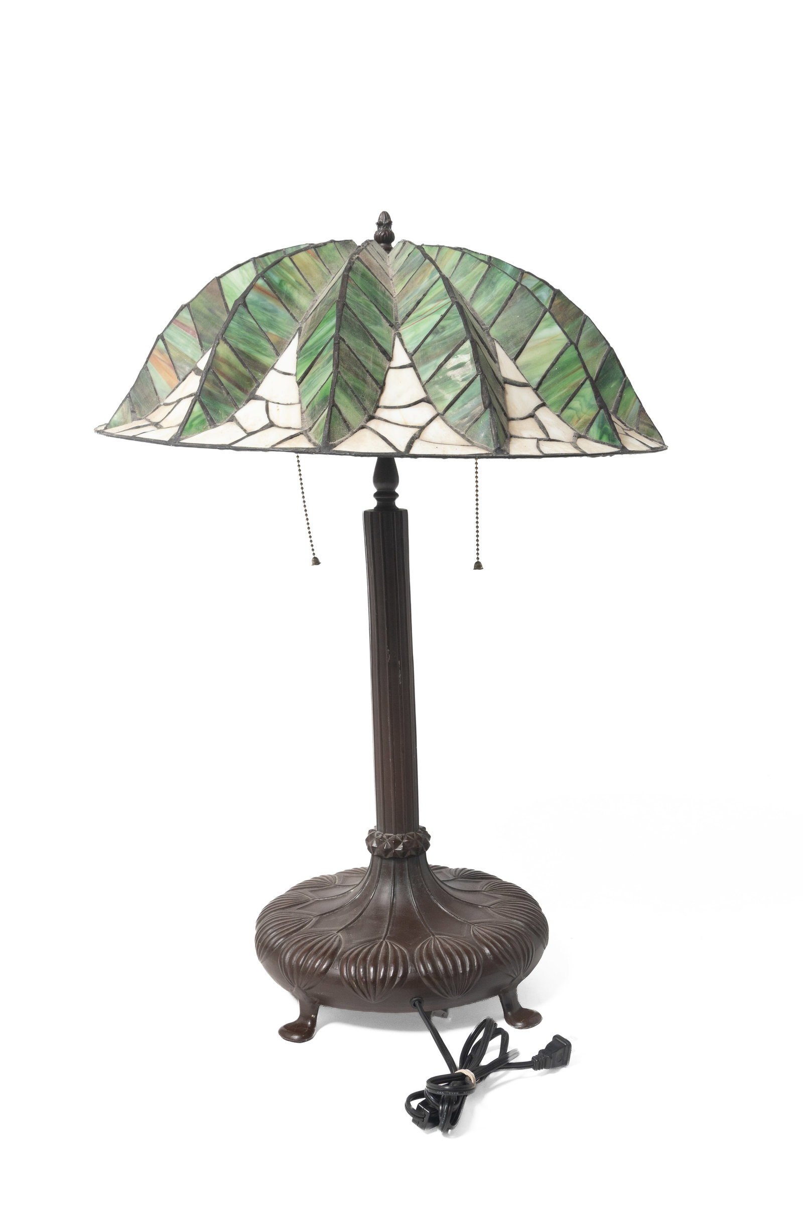 STAINED GLASS TABLE LAMP. - 2