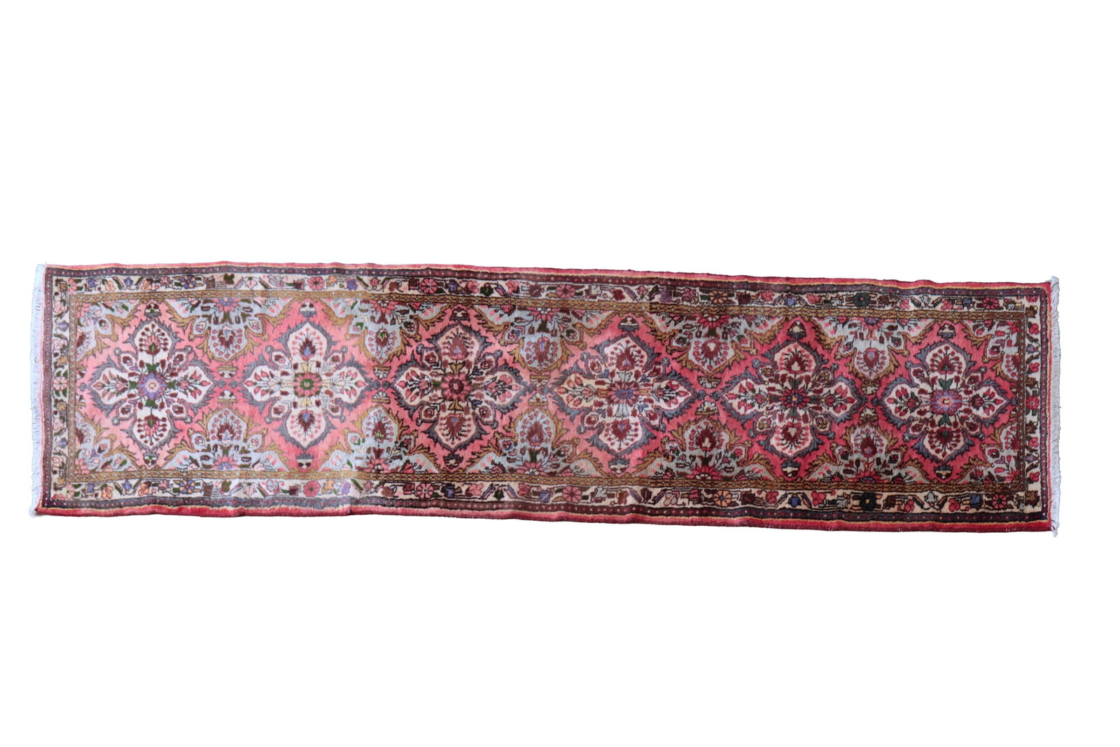 PERSIAN SAROUK HAND-KNOTTED RUNNER.