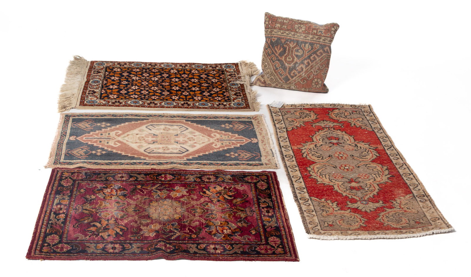 GROUP OF FOUR SCATTER RUGS AND A PILLOW CASE. (1 of 6)