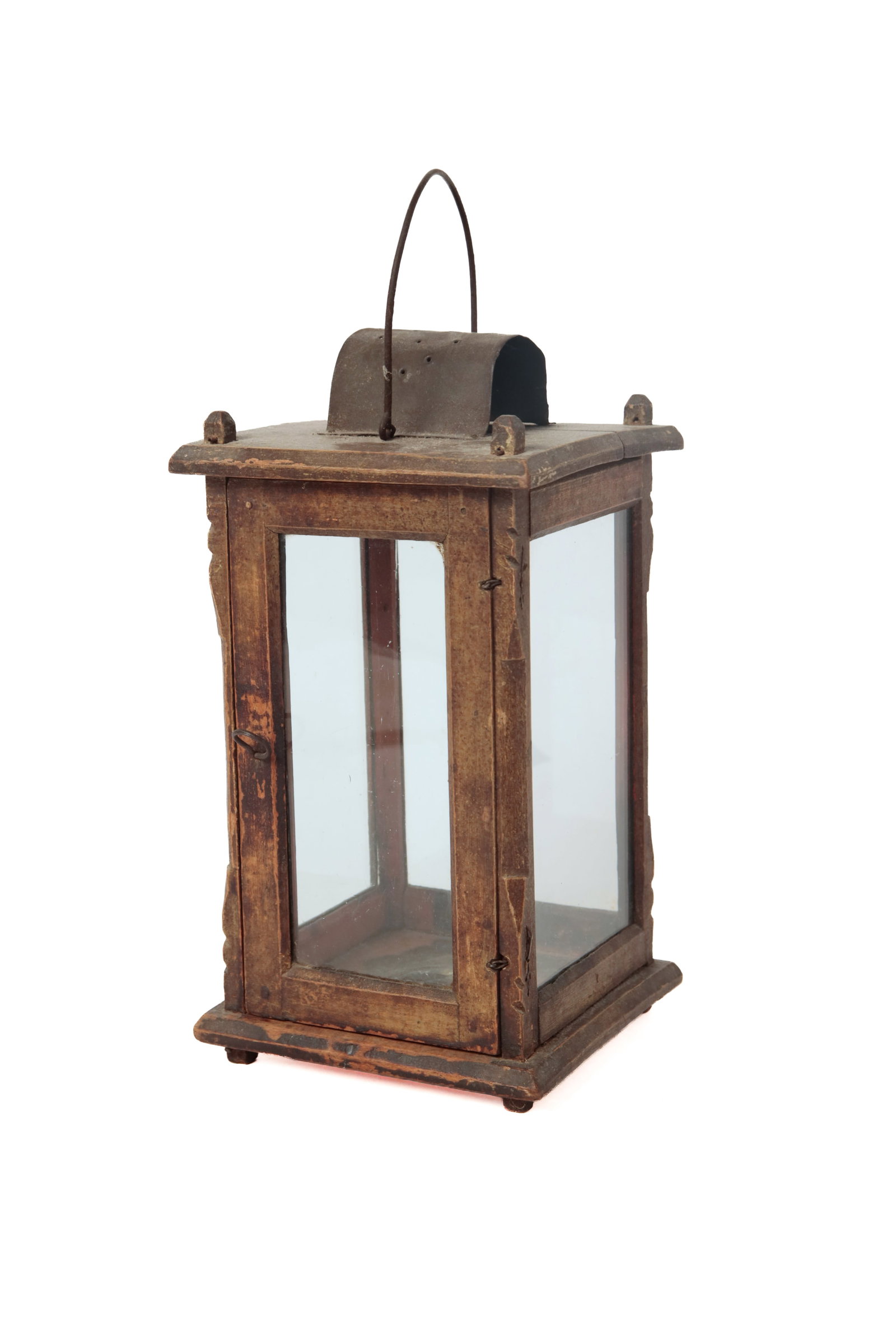BIRCH BARN LANTERN WITH ORIGINAL PAINT.: BIRCH BARN LANTERN WITH ORIGINAL PAINT. American, mid- 19th Century. Square corner posts with lamb's tongue and notched decoration, top and bottom with beveled edges, original wavy gloss, staple