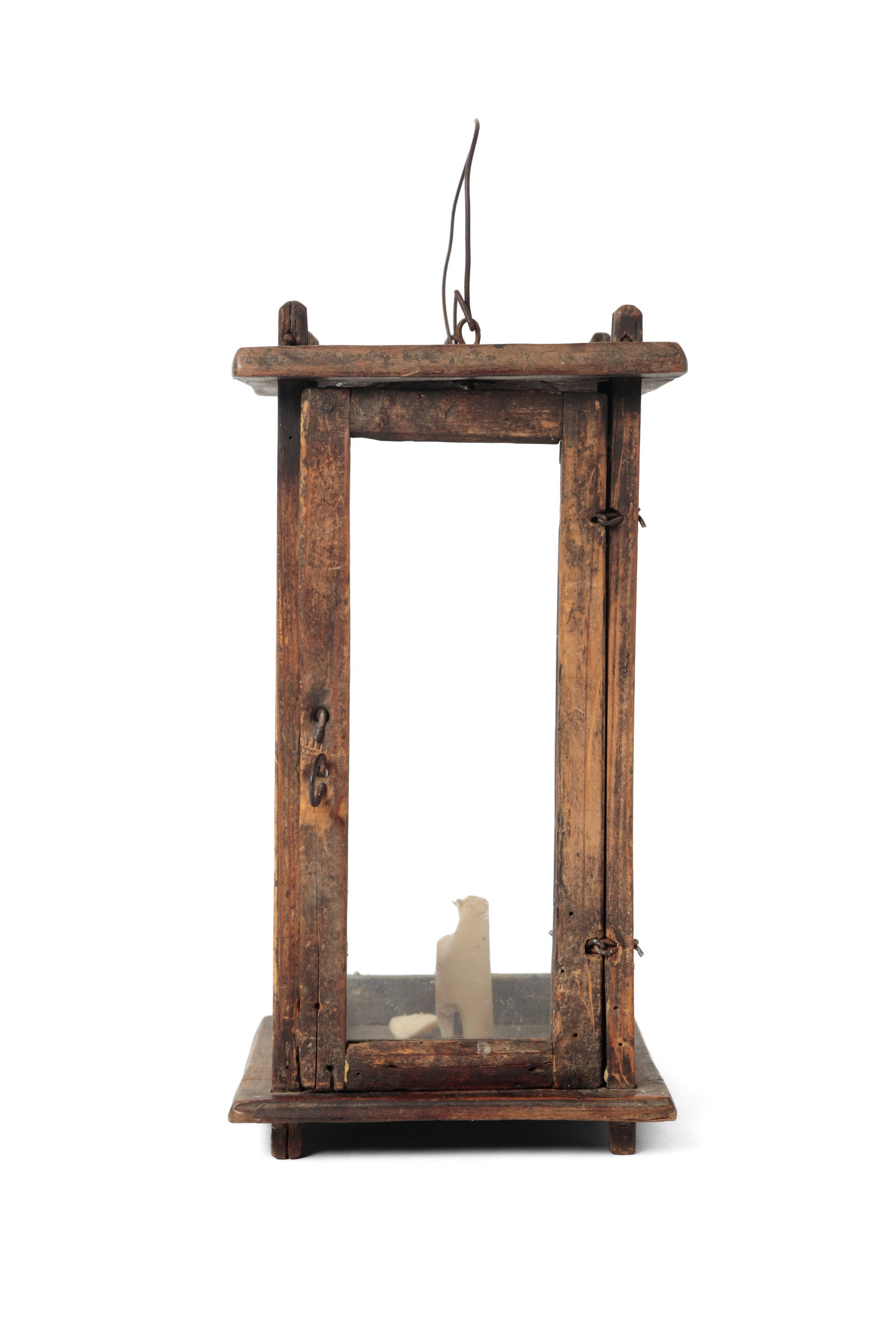 PINE BARN LANTERN. - 2