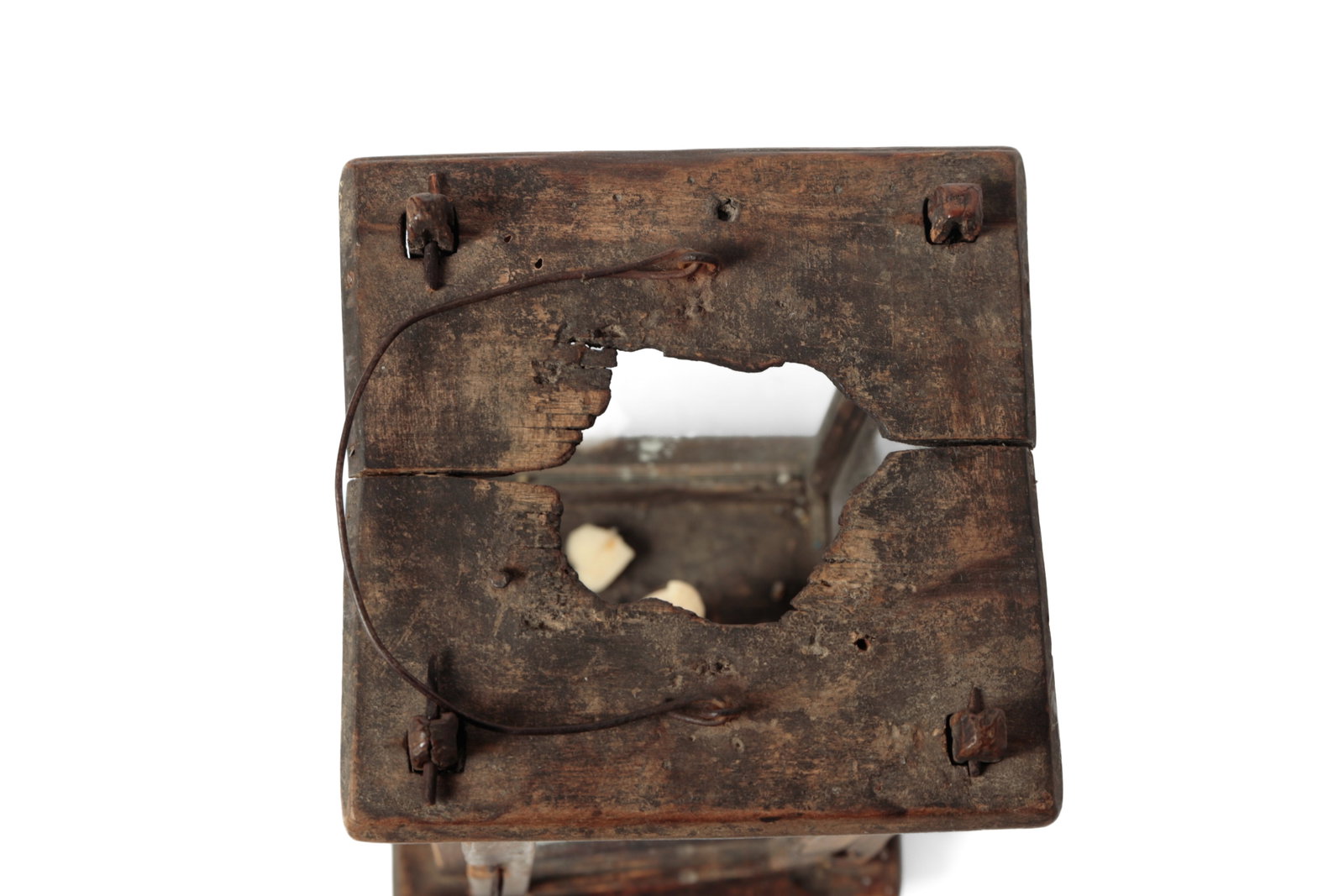 PINE BARN LANTERN. - 6