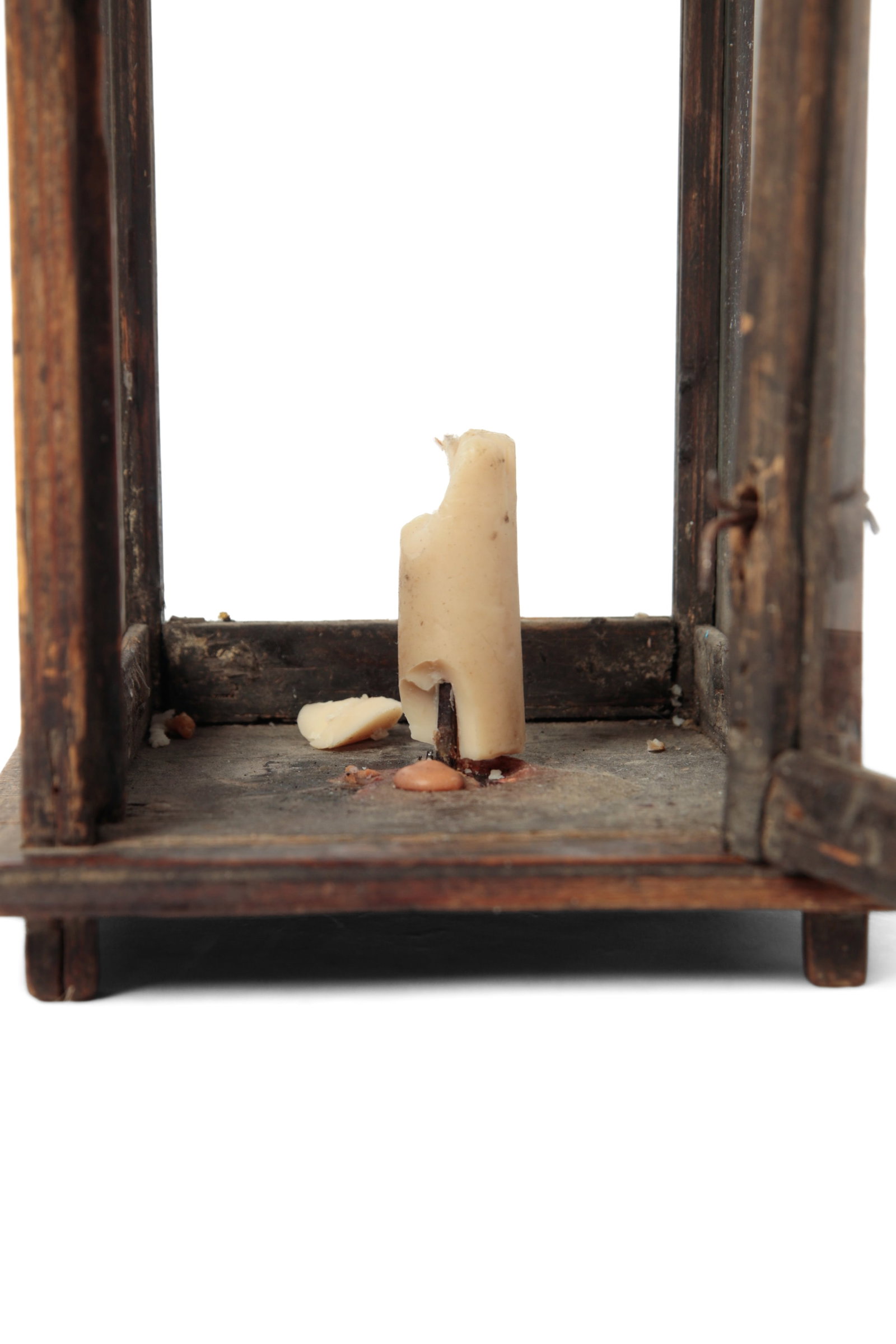 PINE BARN LANTERN. - 8