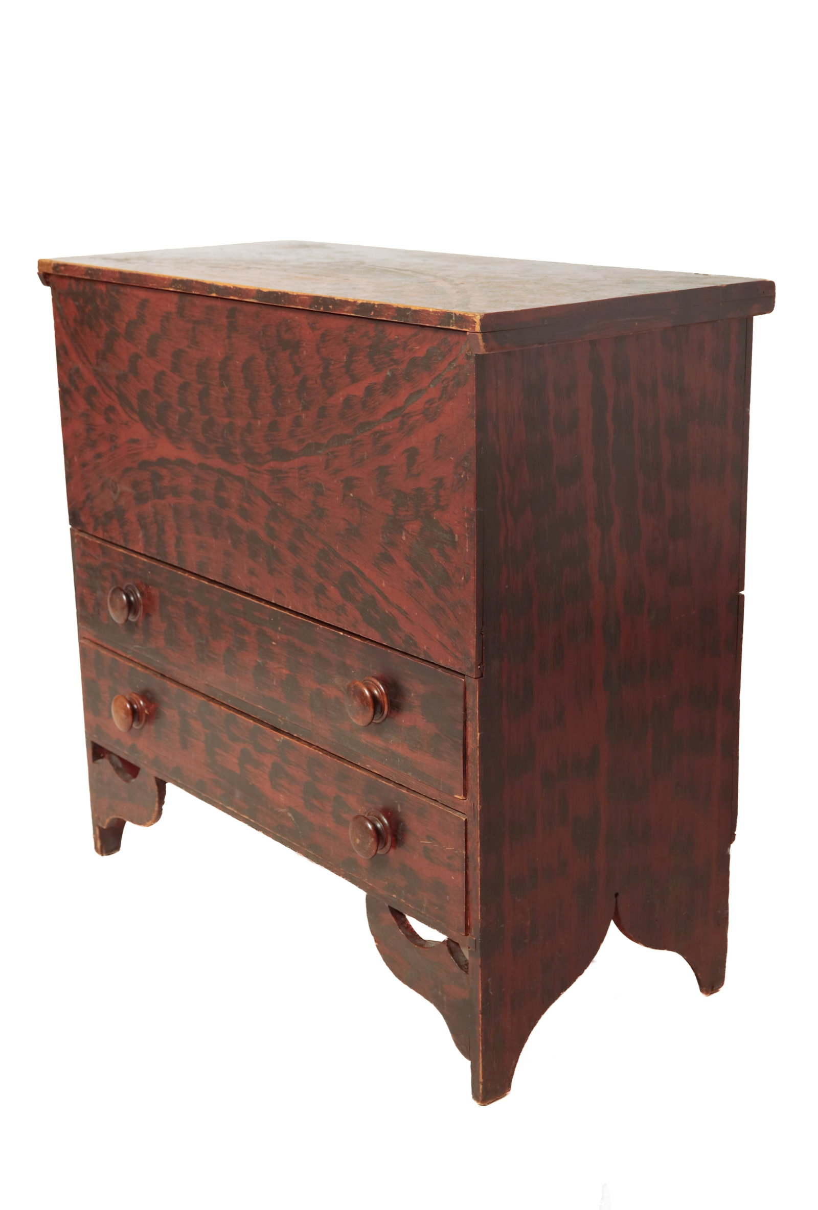 NEW ENGLAND MULE CHEST WITH ORIGINAL GRAIN PAINT. (1 of 11)