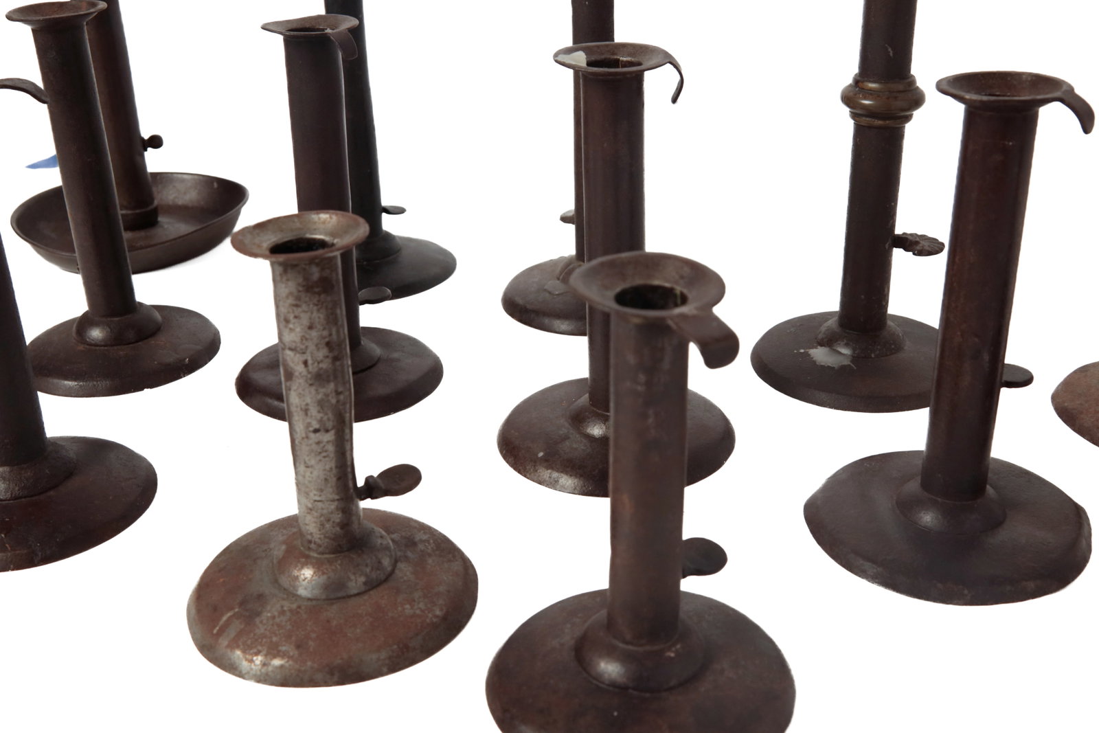 THIRTEEN CANDLE HOLDERS WITH PUSHUPS. - 2
