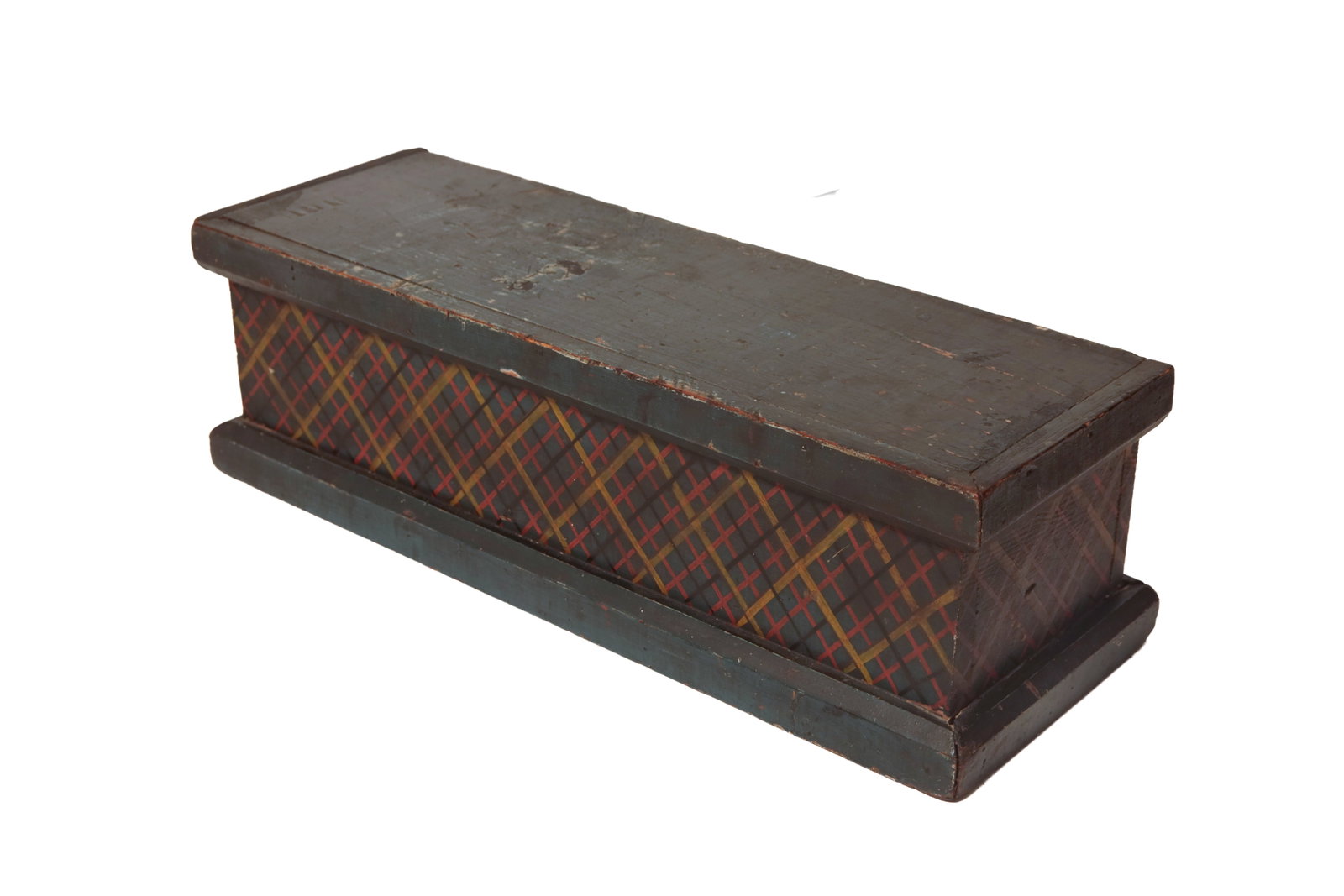 POLYCHROME TARTAN PAINT DECORATED BOX. (1 of 16)