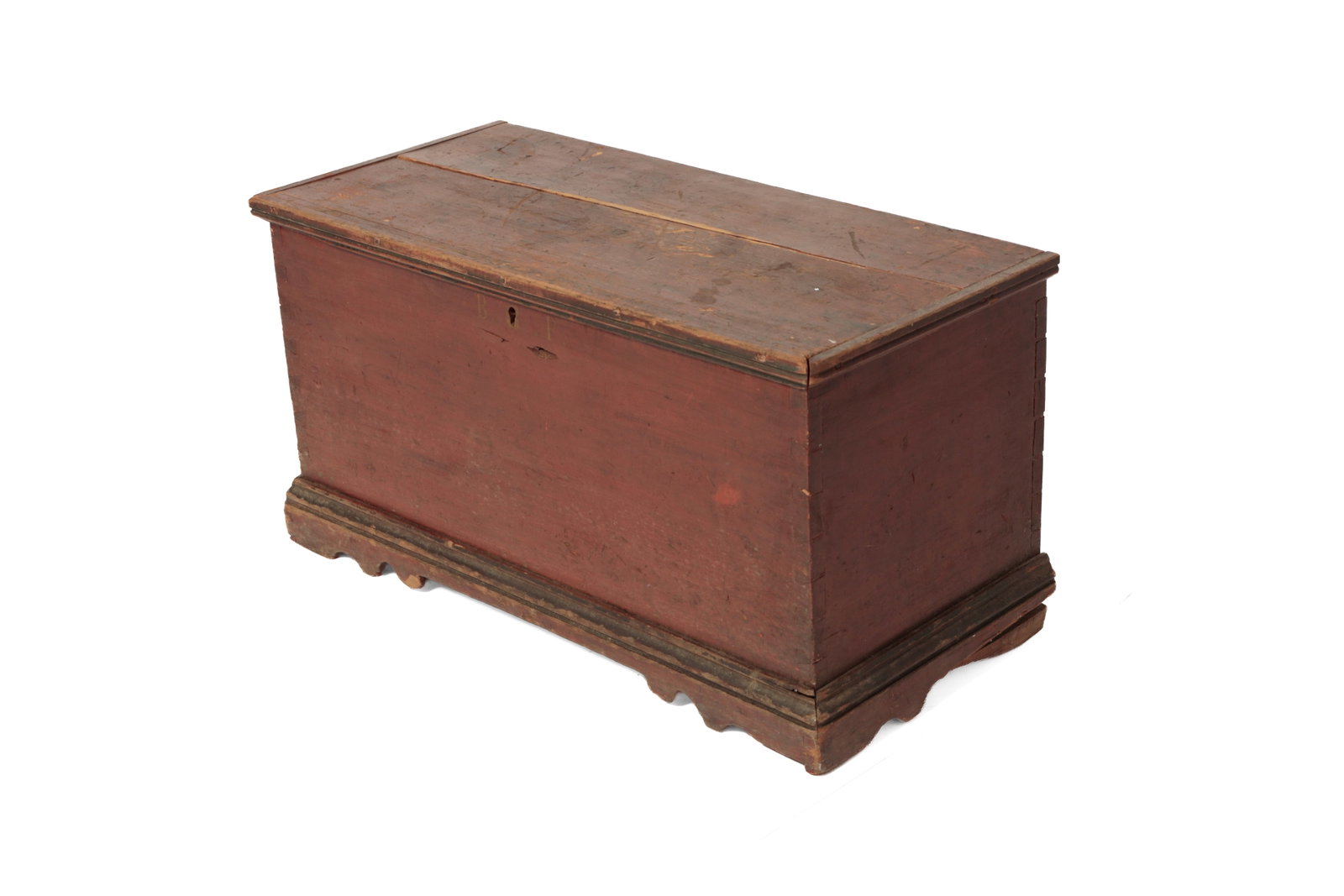 INDIANA SOAP HOLLOW SCHOOL CHILD'S SIZE BLANKET CHEST WITH ORIGINAL RED PAINT, BLACK TRIM, AND: INDIANA SOAP HOLLOW SCHOOL CHILD'S SIZE BLANKET CHEST WITH ORIGINAL RED PAINT, BLACK TRIM, AND INITIALS "B.P.". American, first half 19th Century. Poplar. Lid with applied edge moldings, dovetailed