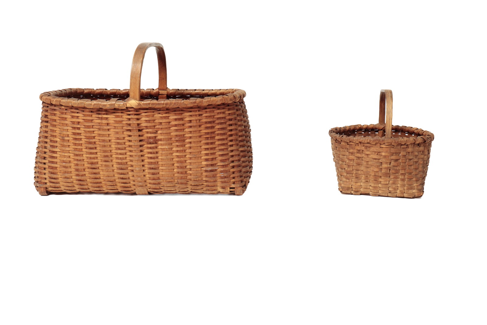 FOUR HANDLED WOVEN SPLIT BASKETS. - 2