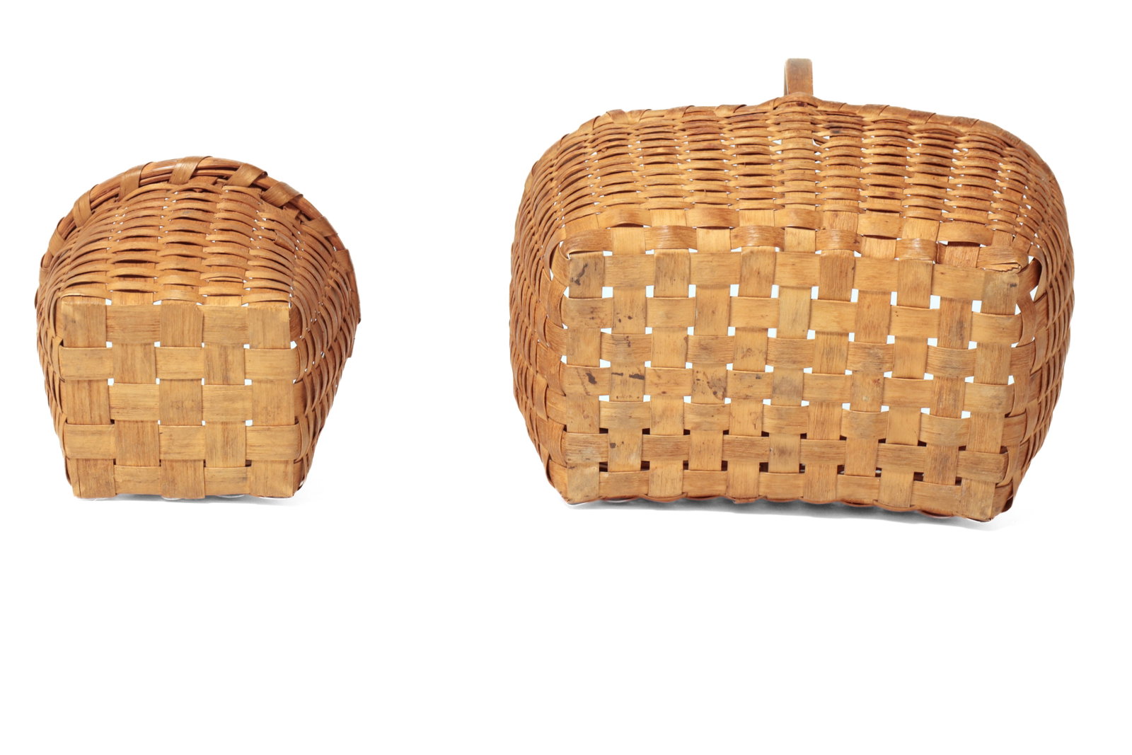 FOUR HANDLED WOVEN SPLIT BASKETS. - 9