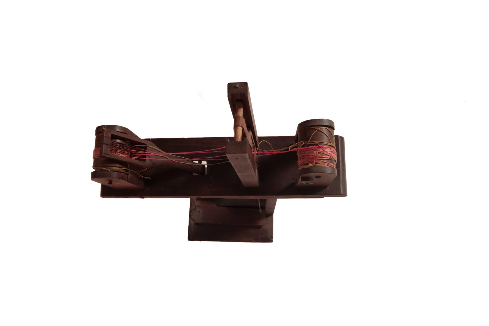 SHAKER STANDING TAPE LOOM. - 6