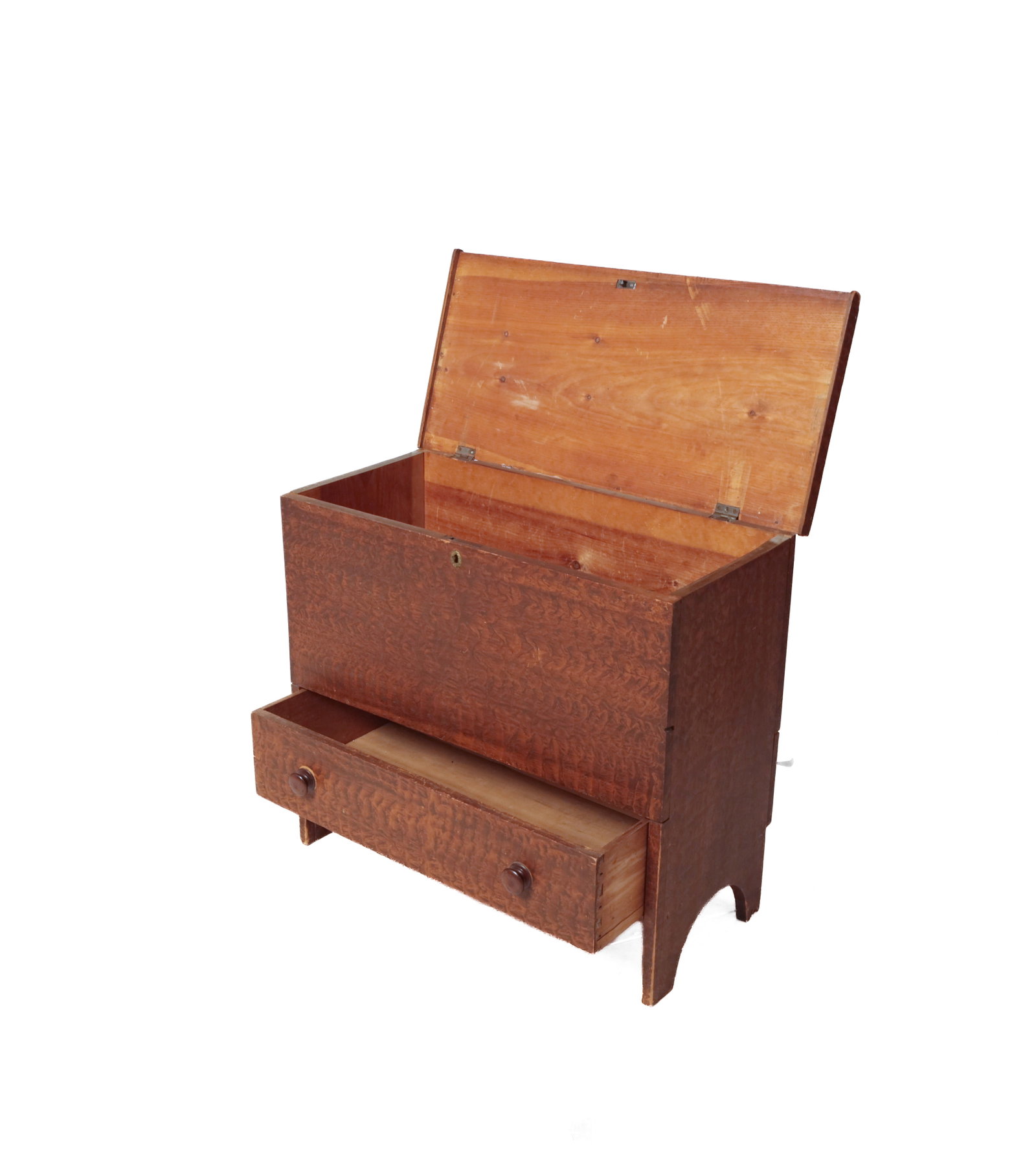 NEW ENGLAND MULE CHEST WITH ORIGINAL VINEGAR GRAIN PAINT. (1 of 7)