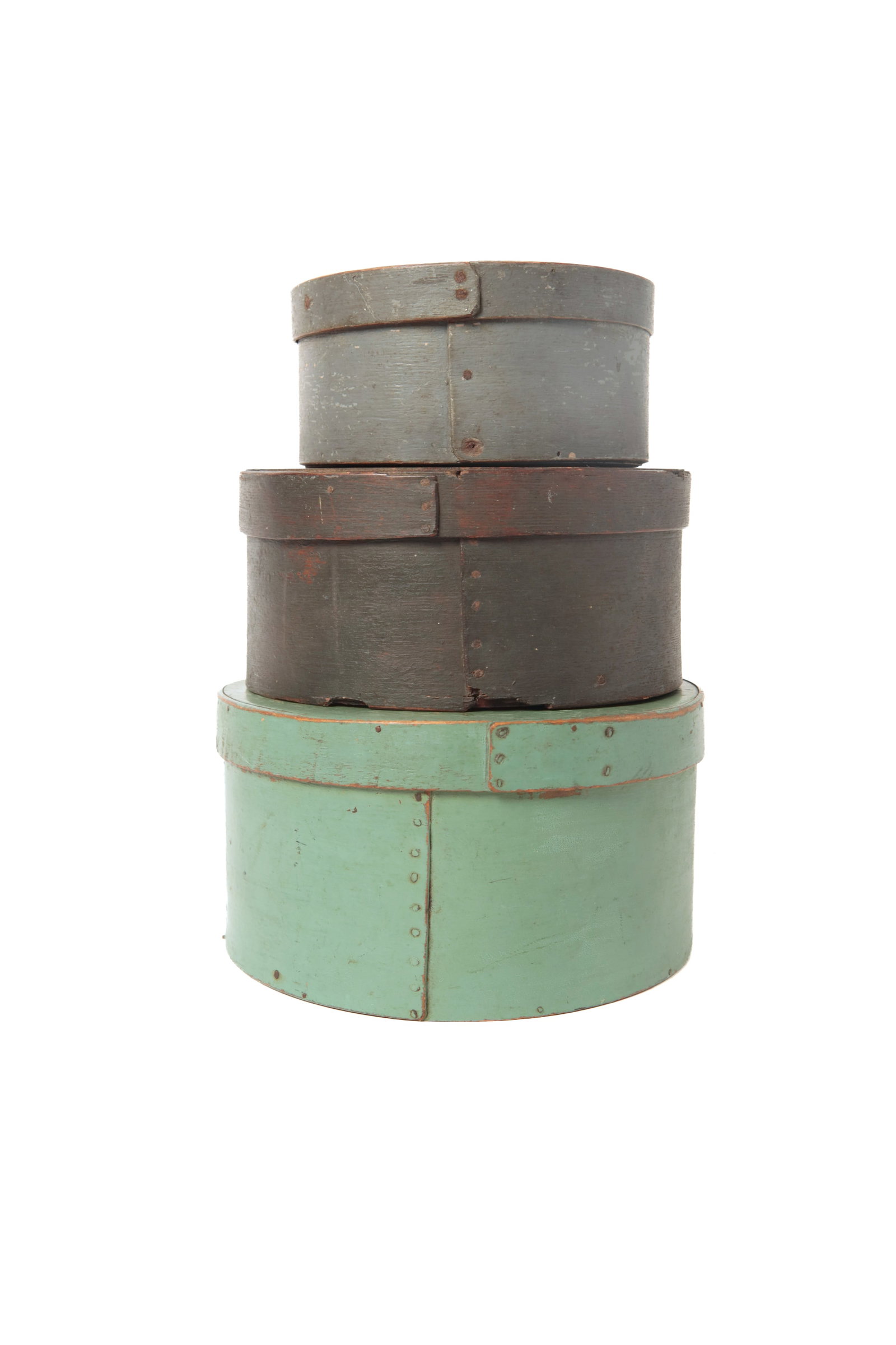 THREE PAINTED BENTWOOD PANTRY BOXES.: THREE PAINTED BENTWOOD PANTRY BOXES. American, second half 19th Century. All three are oak and pine, have lap joints and original paint. The largest is apple green. 5.5''h. 10"d. Middle size with dark