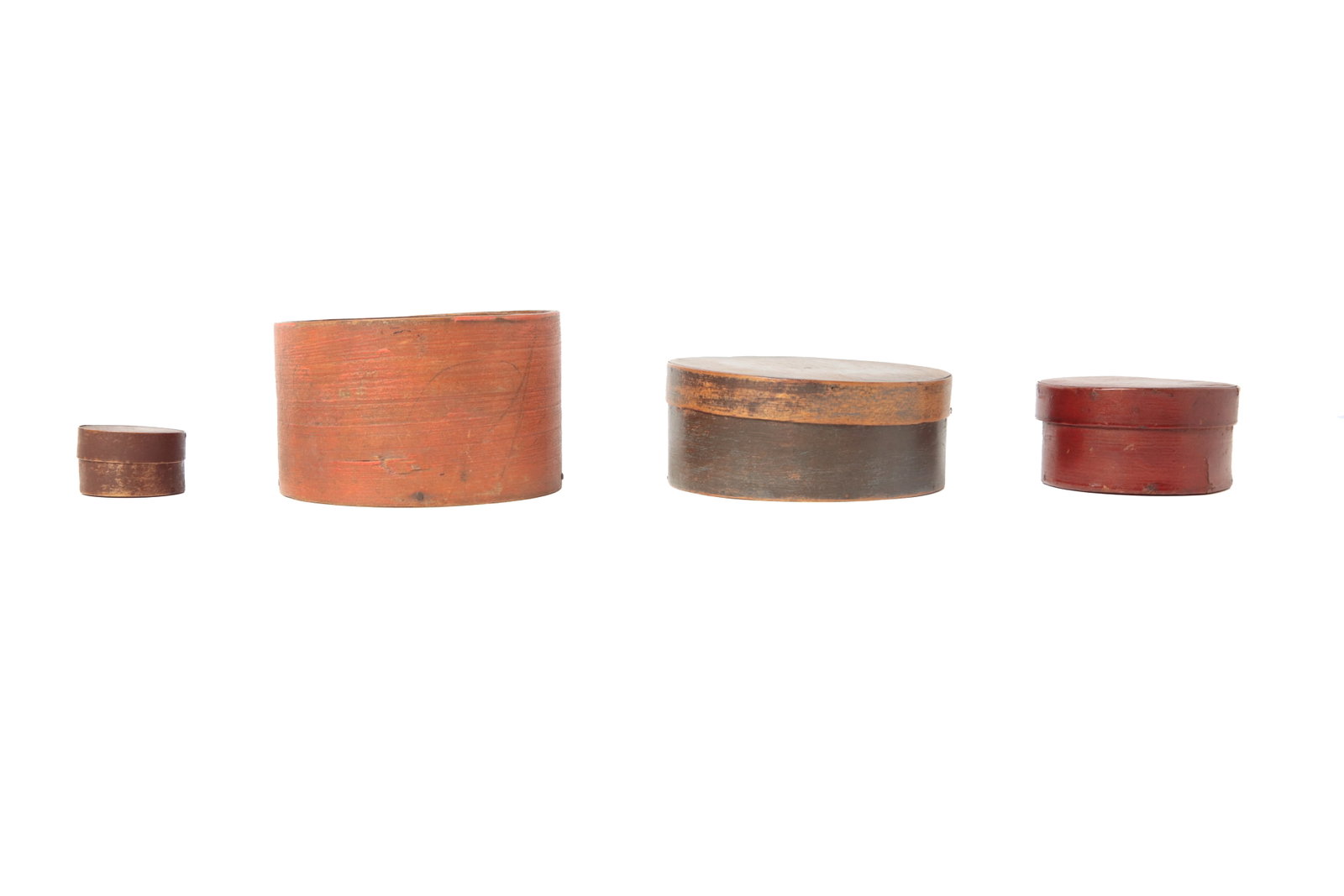 FOUR PAINTED BENTWOOD ITEMS. - 3
