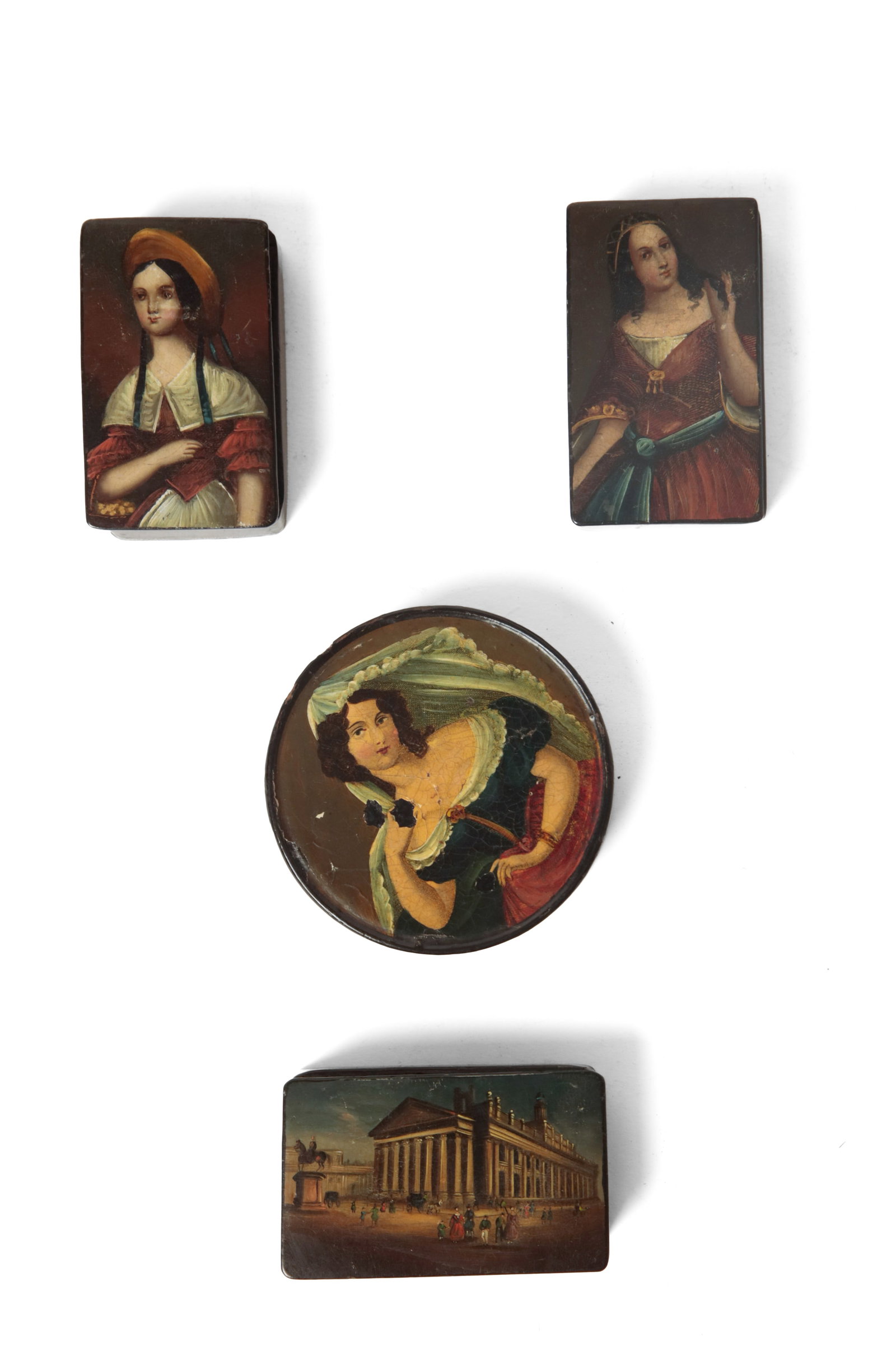 FOUR PAINTED AND LACQUERED PAPIER MACHE SNUFF BOXES. (1 of 16)