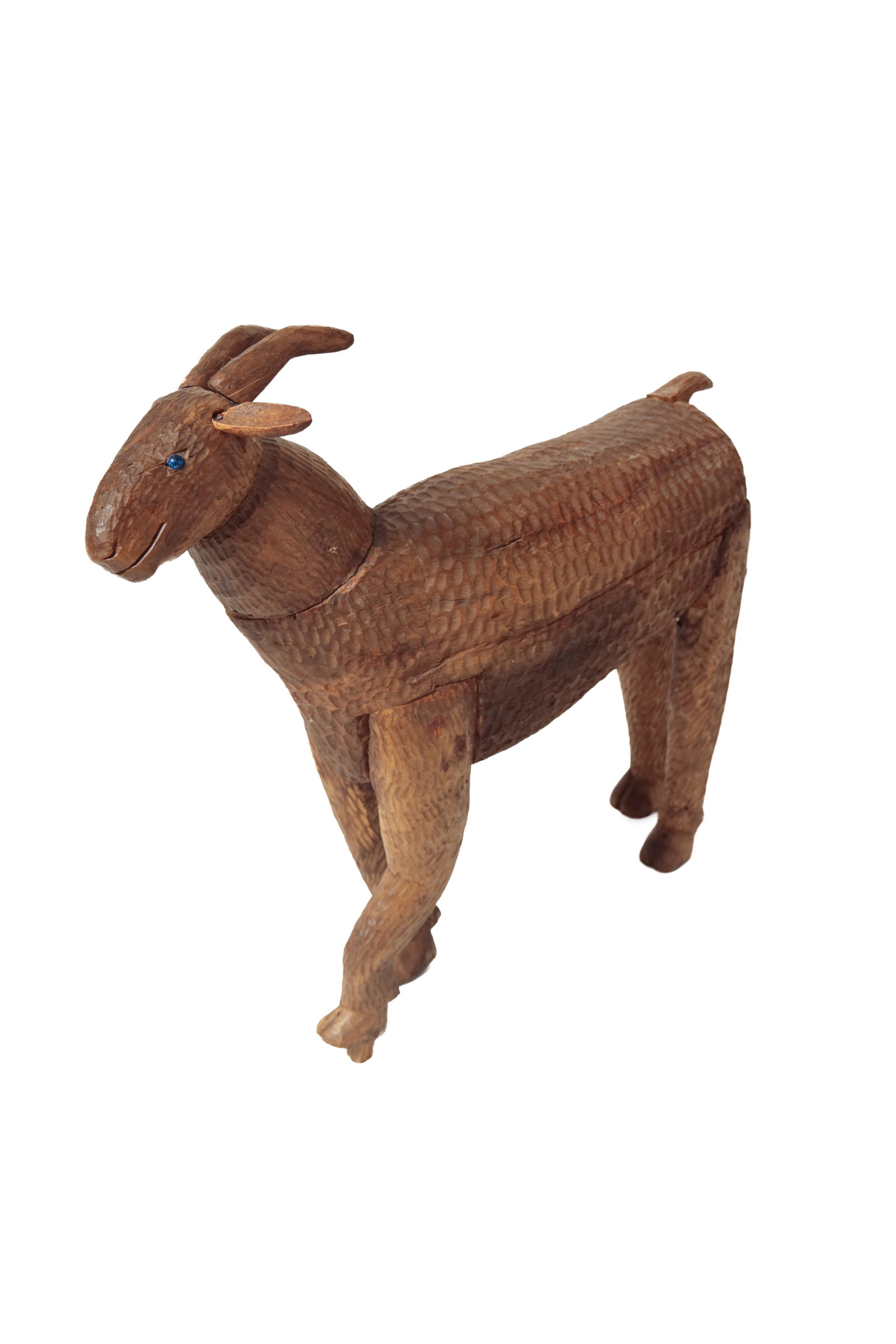 FOLKSY CARVED WOOD GOAT. (1 of 10)