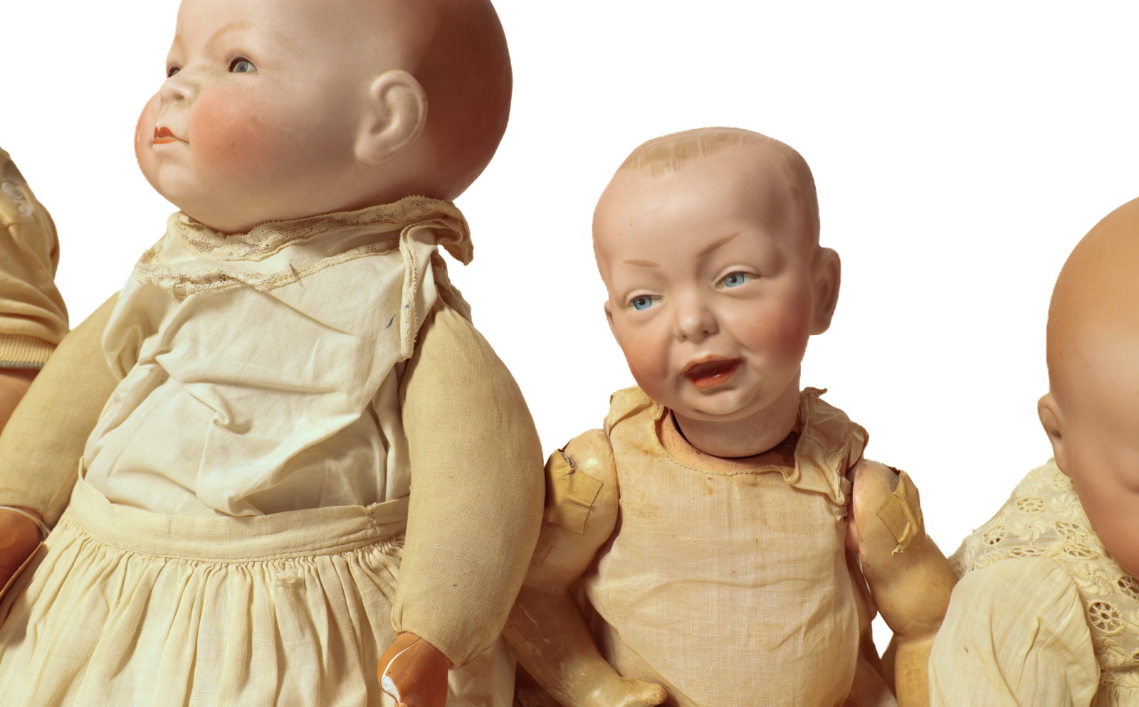 SIX BISQUE HEAD DOLLS. - 3