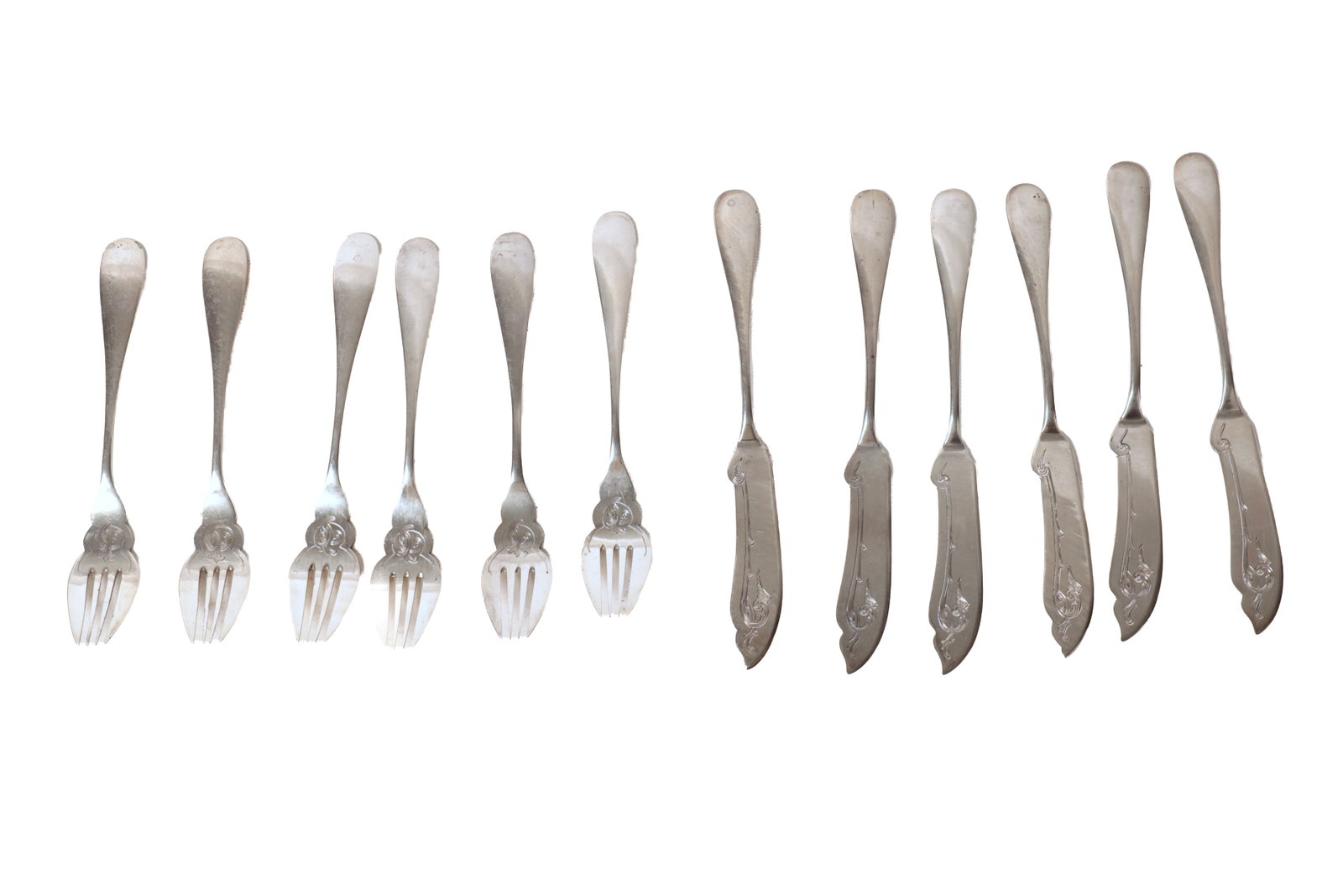 EUROPEAN SILVER FORK AND KNIFE SET. (1 of 5)