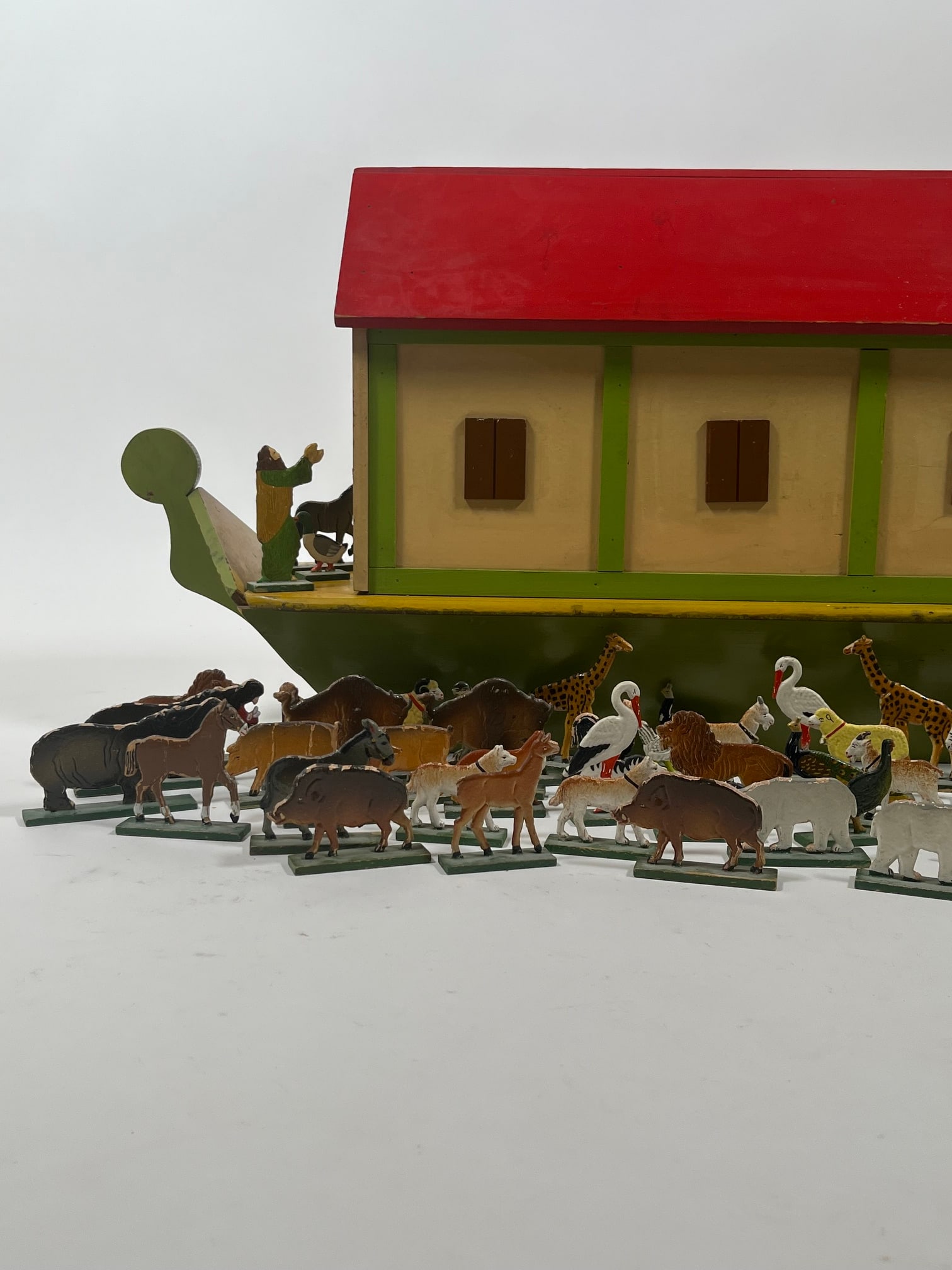 NOAH'S ARK WITH FIGURES. - 3